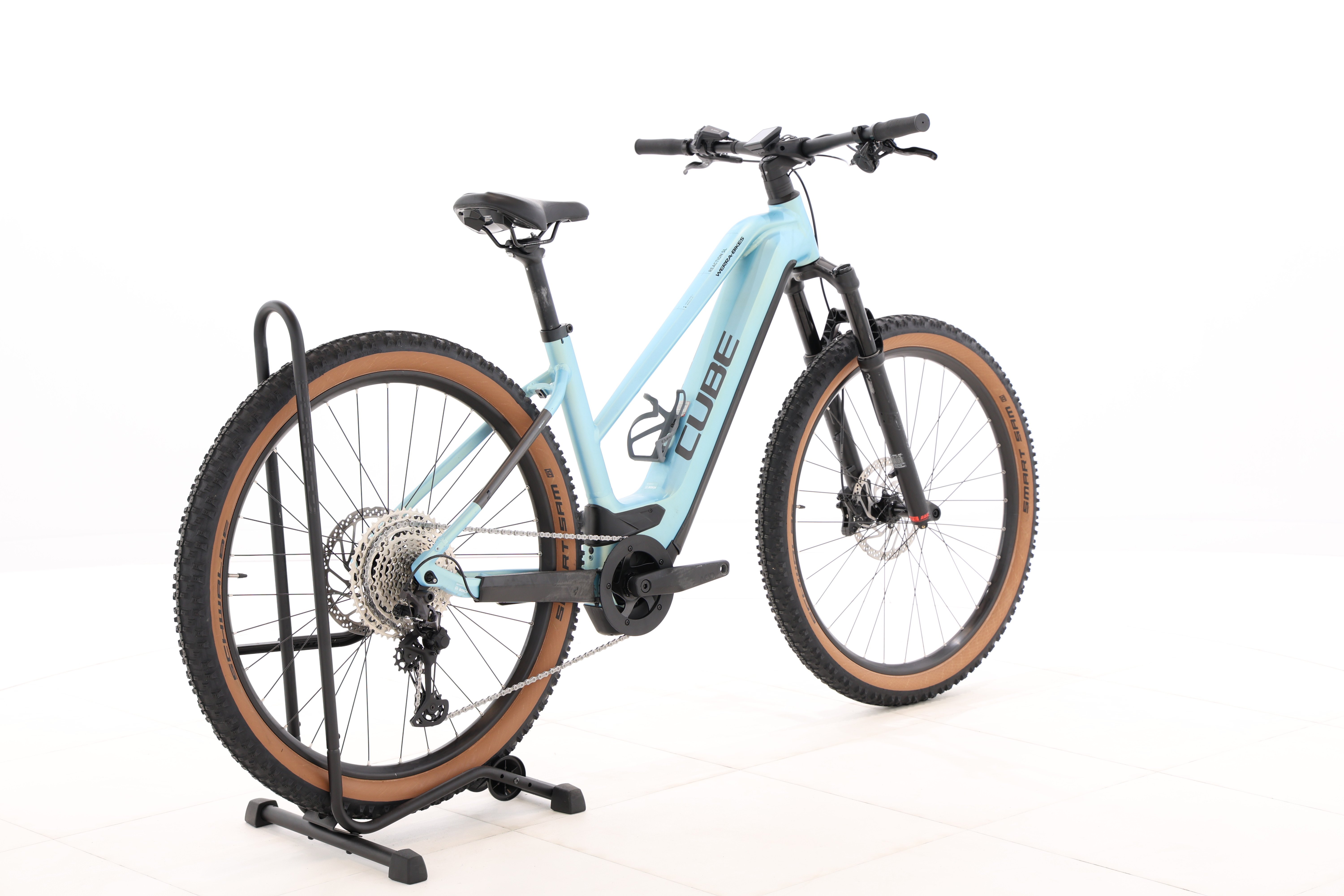 8a9b0e17-e3a0-45c8-a924-96963bdbe536