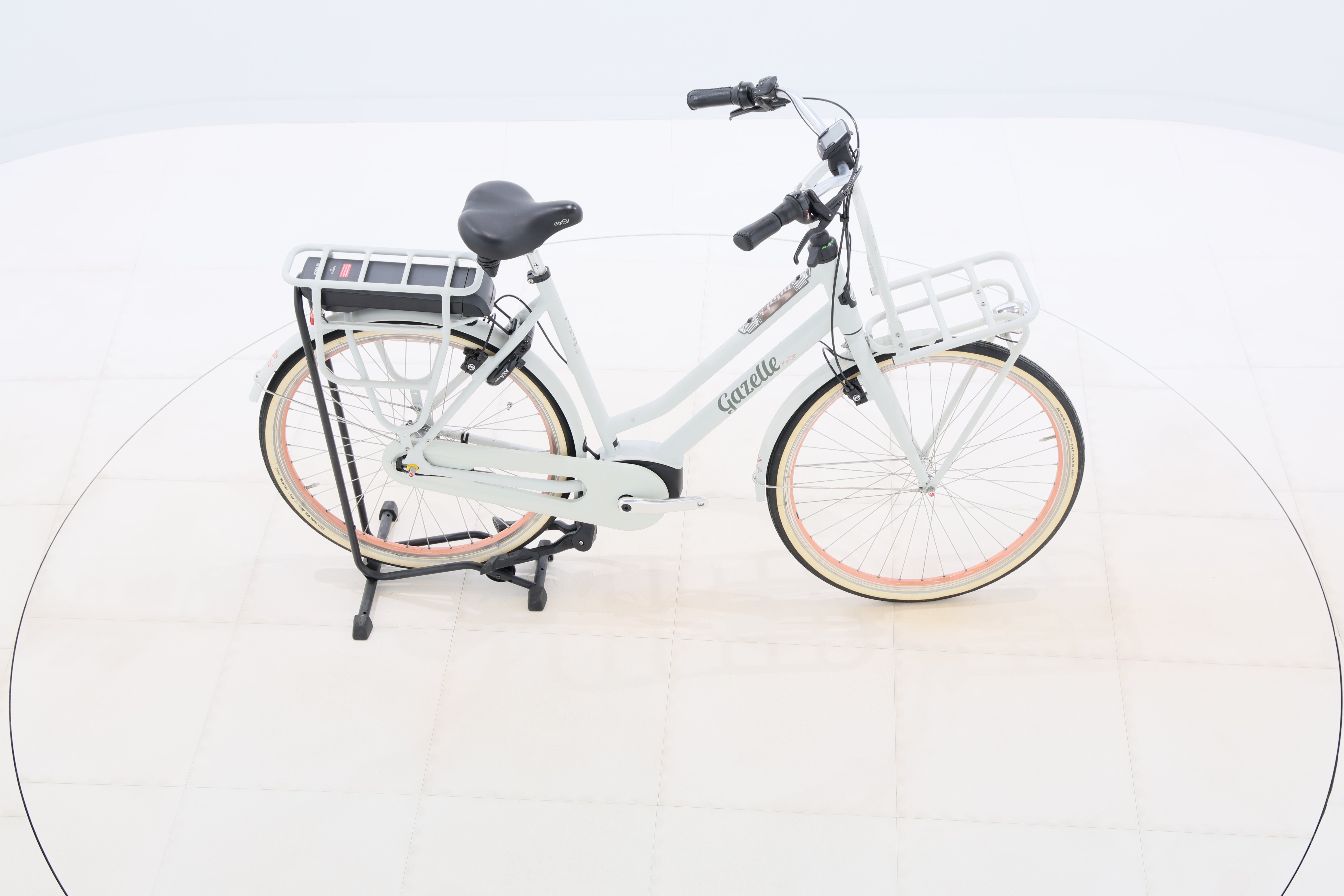 1714d245-19c7-4d9b-935a-5649d4c6e1e7