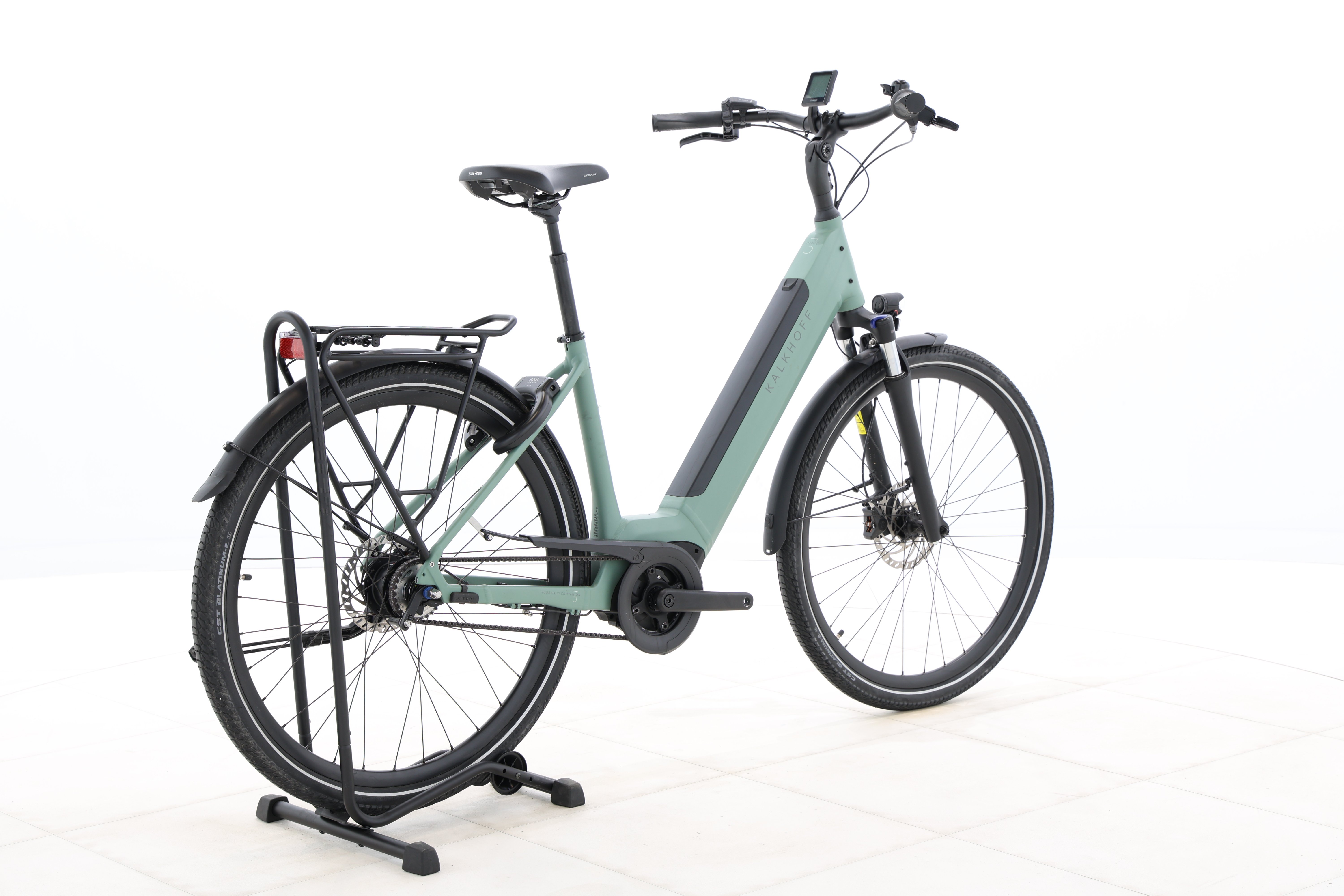 cdee9dae-c57b-49ea-b3f9-d6e70a184dbe