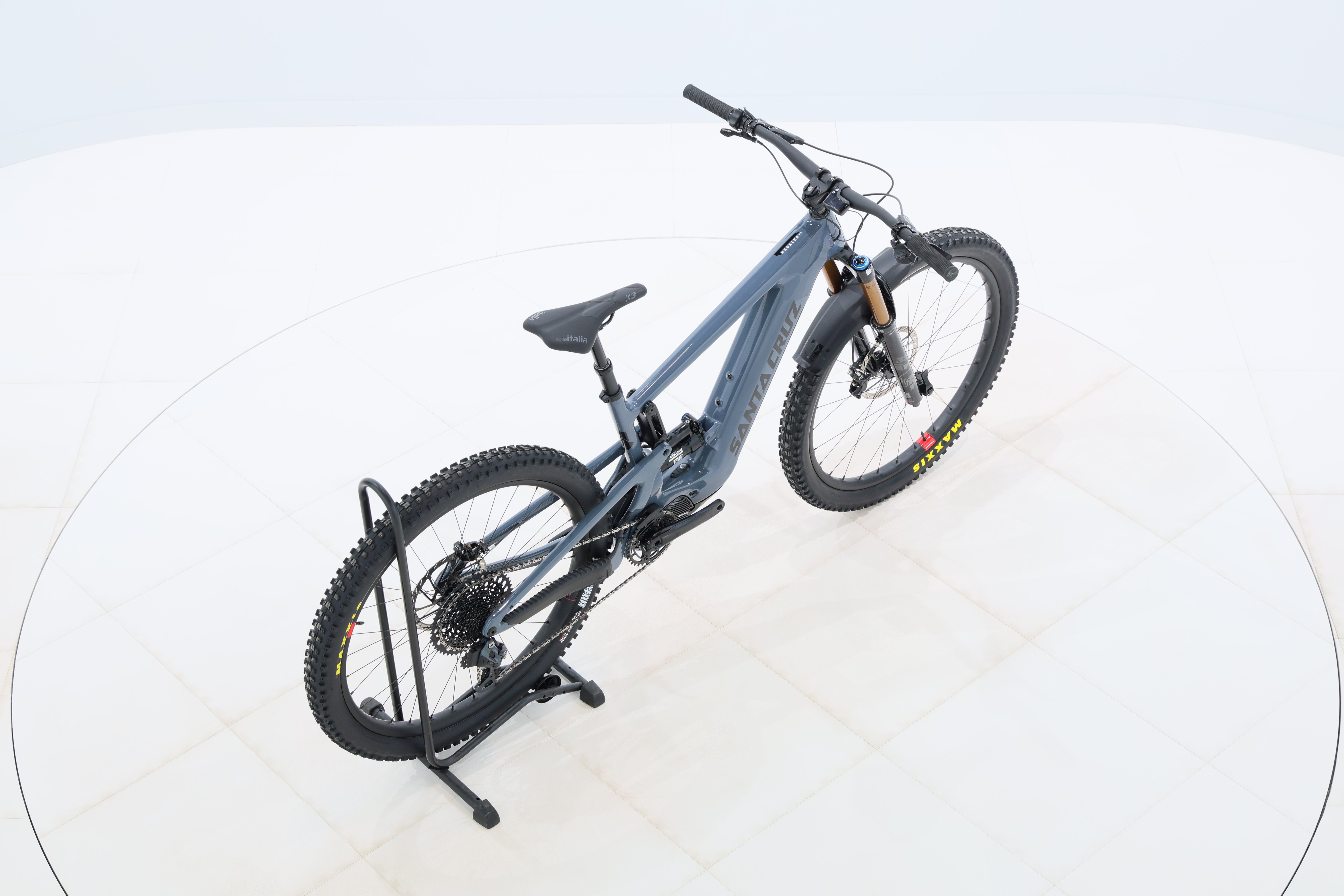 01c2a258-34f3-429e-b231-f1a166640910