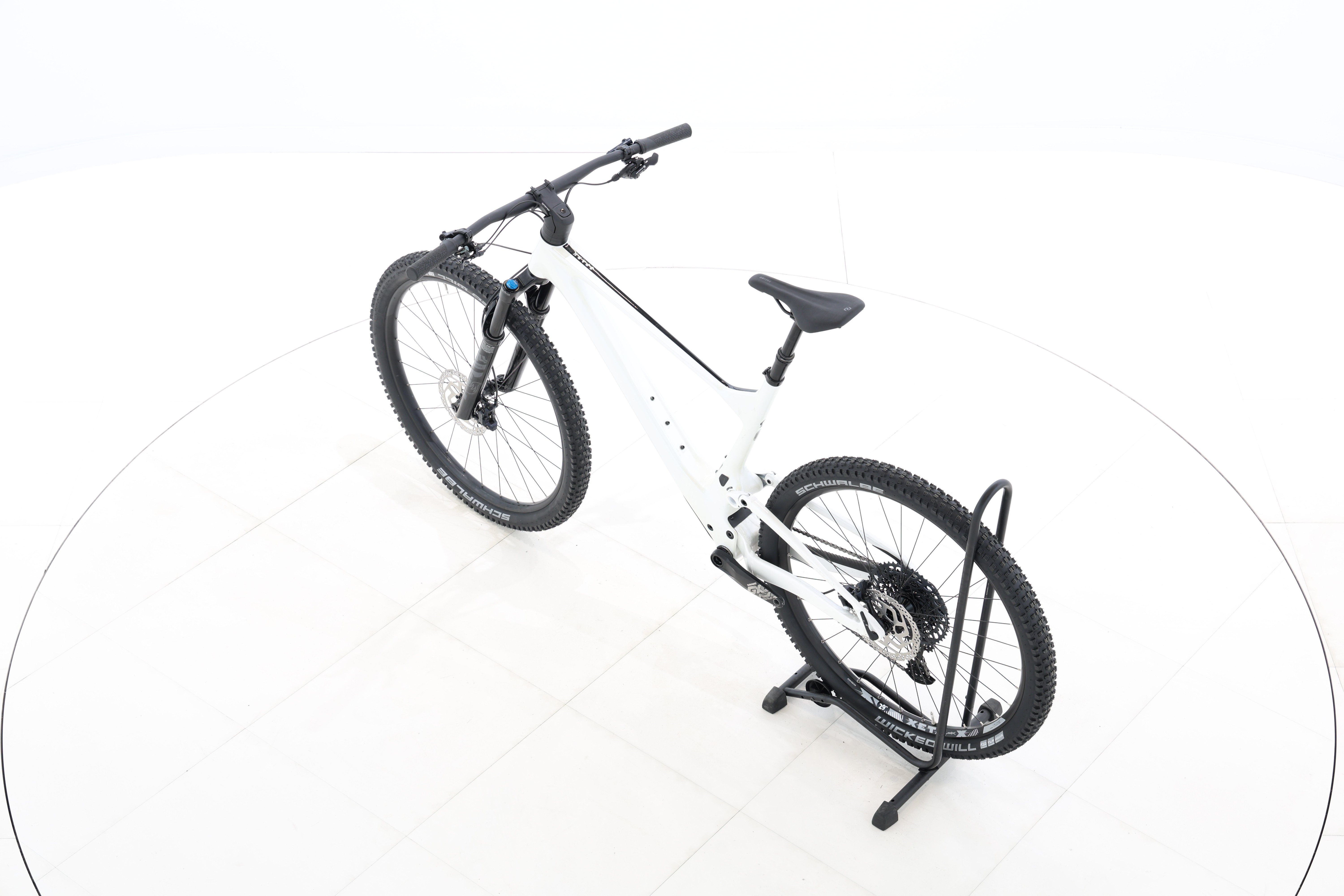 a3bcdefa-7d93-463a-a3b8-5b76d6c471b6