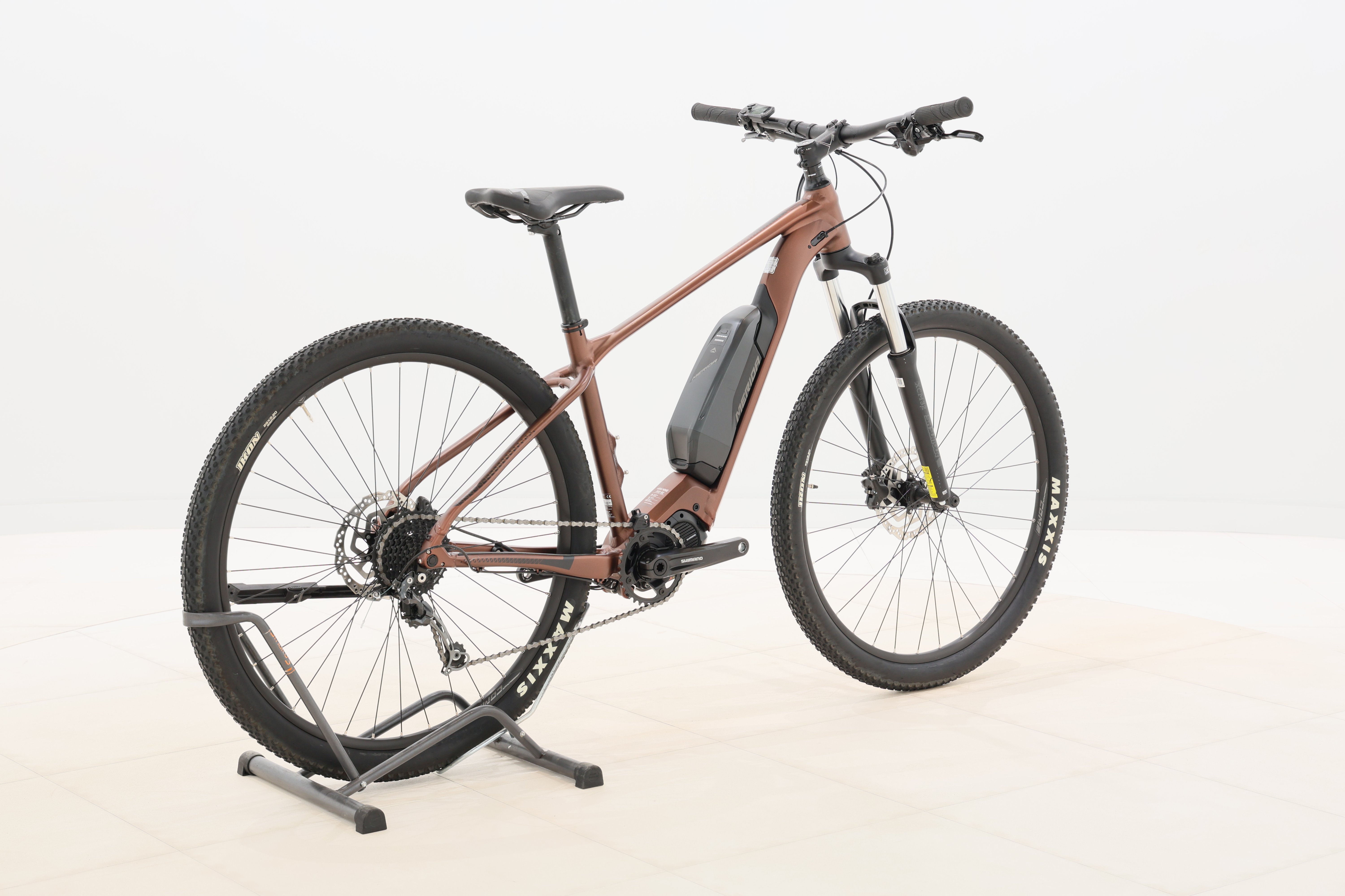 c53034f3-e170-459a-b5a6-5bea5189b1ab