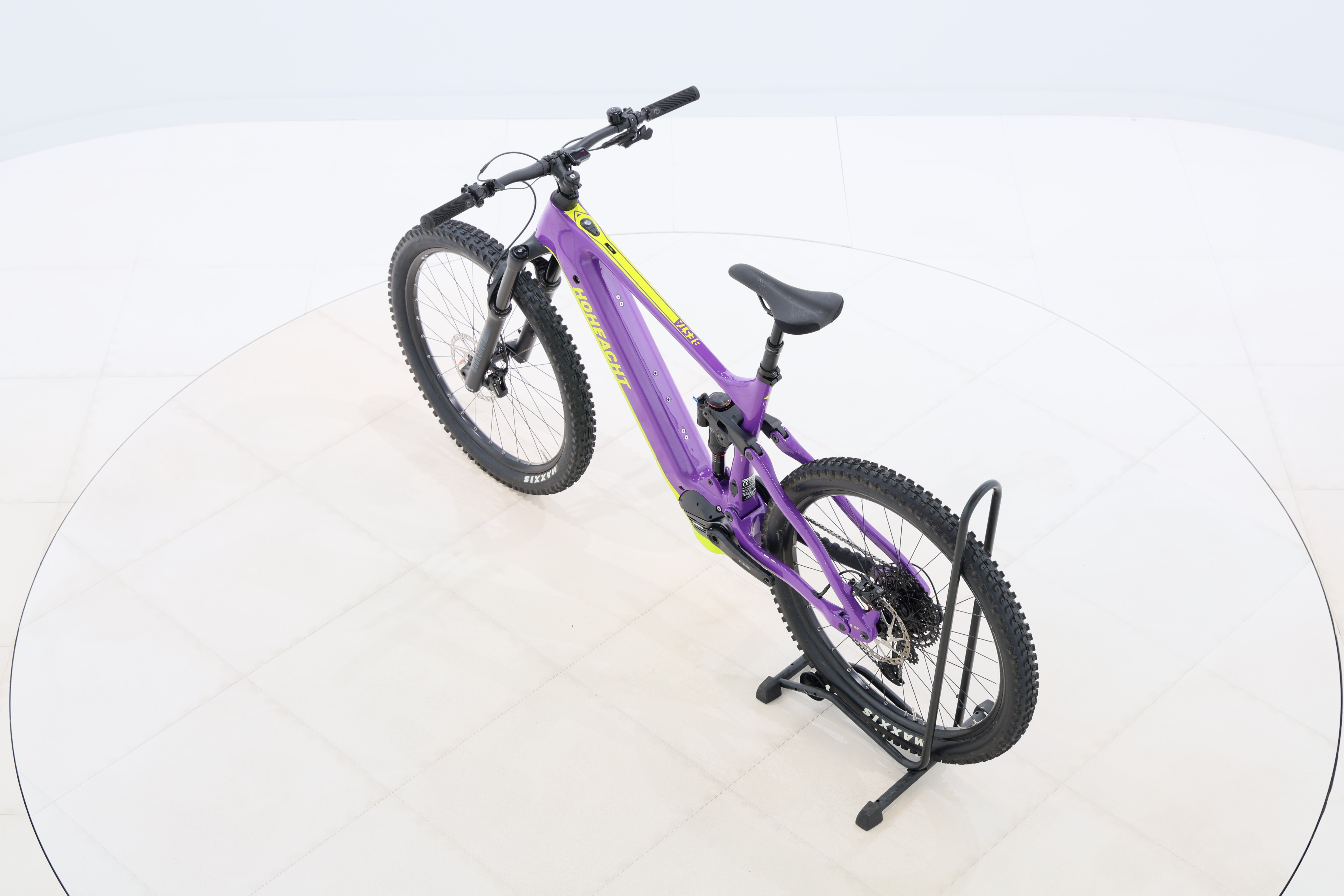 33cd1ec4-81ff-4c29-8689-ecf0434b7065