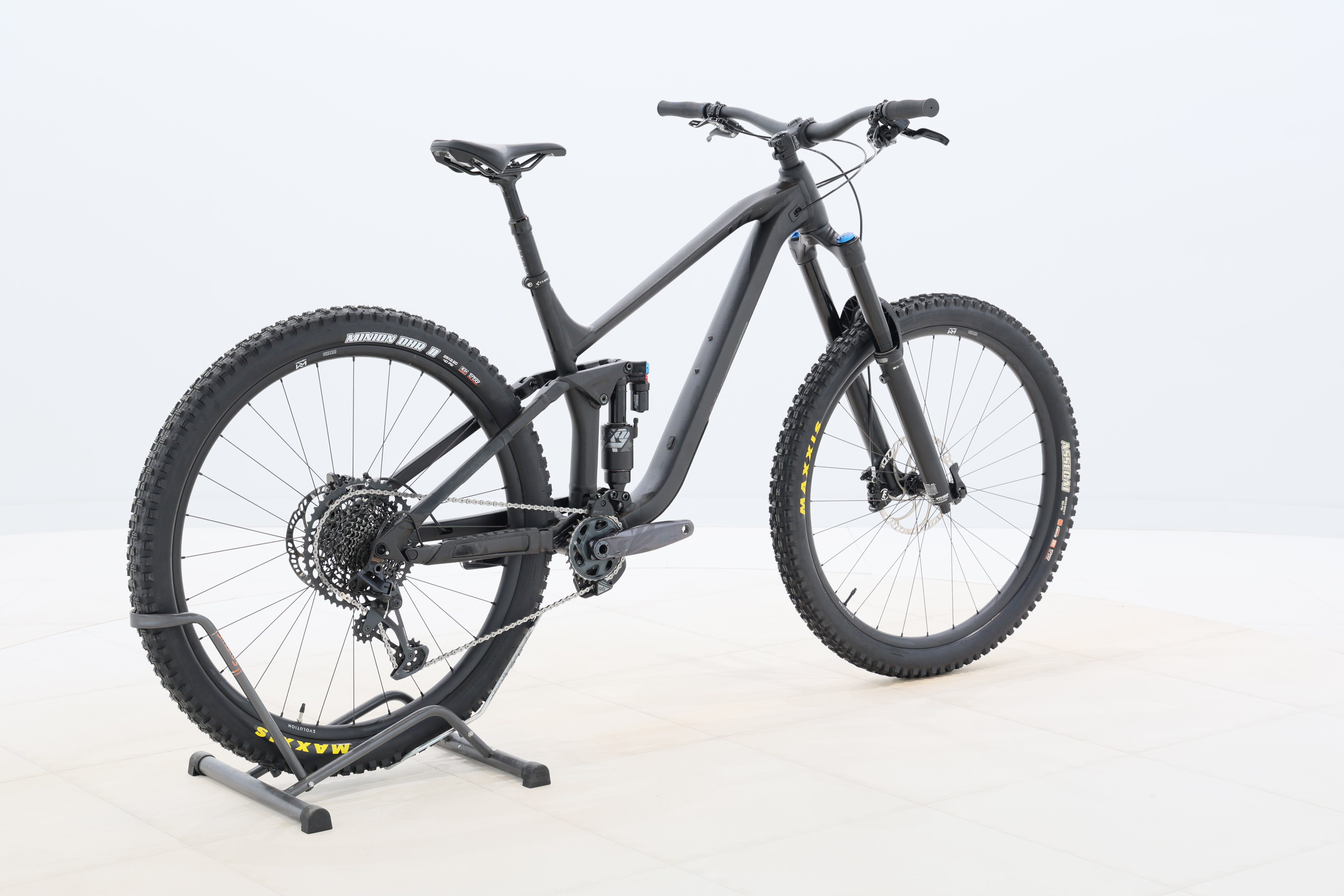 82a8beeb-1049-4986-a021-c69f1271430f