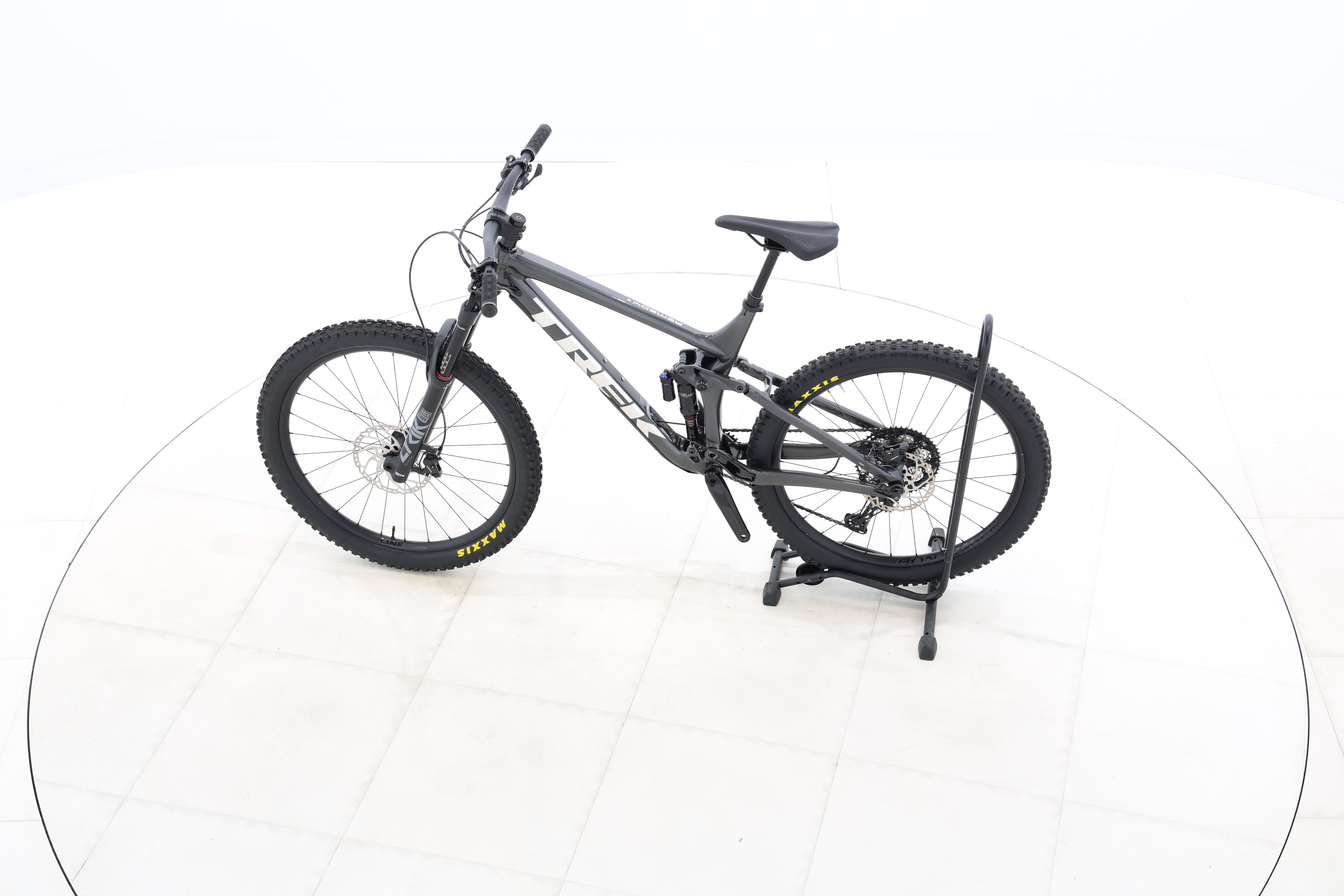 948953b1-c92e-4c12-8151-2153ad3597bc