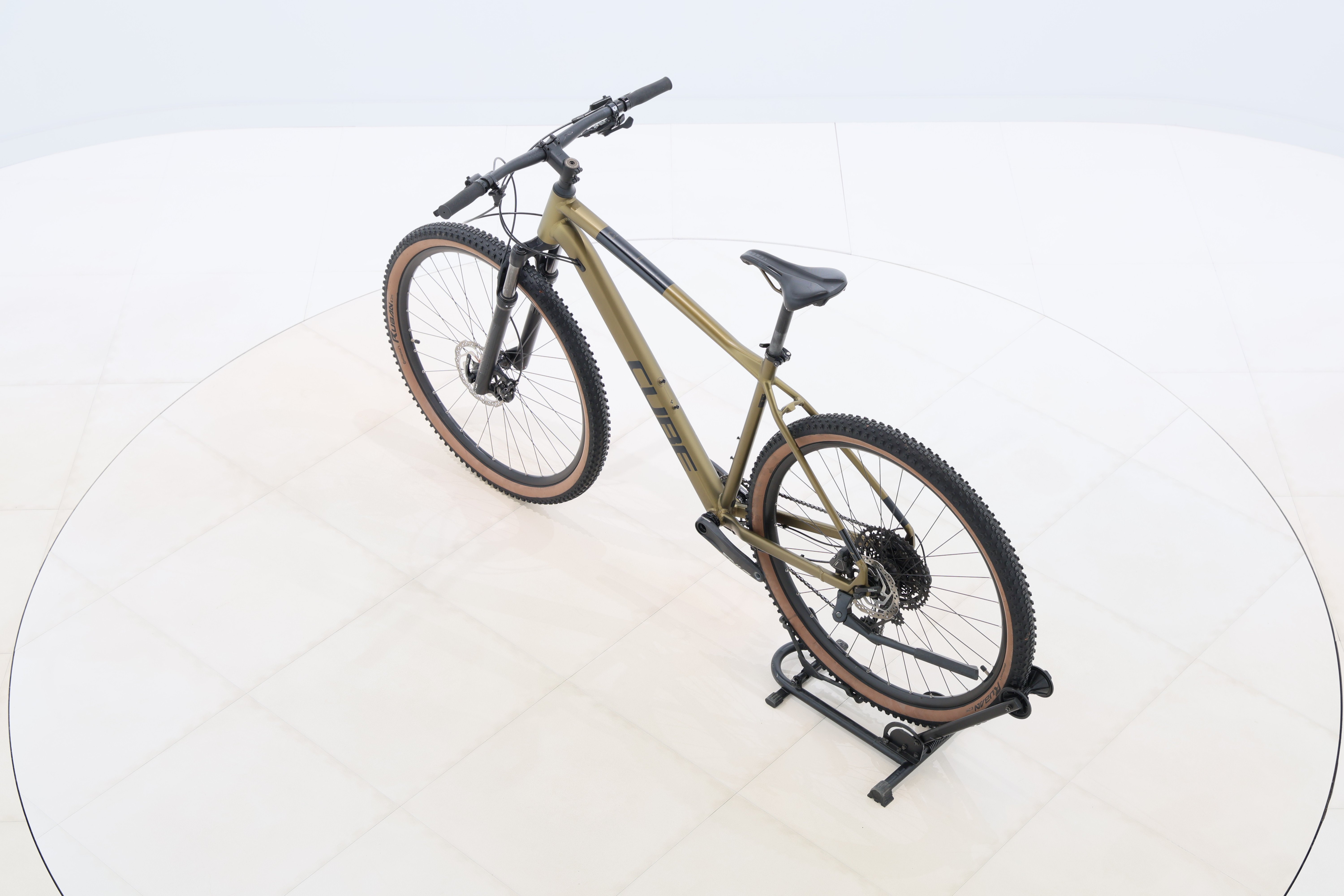 2330a715-345d-4263-9658-aed9d399c0e4