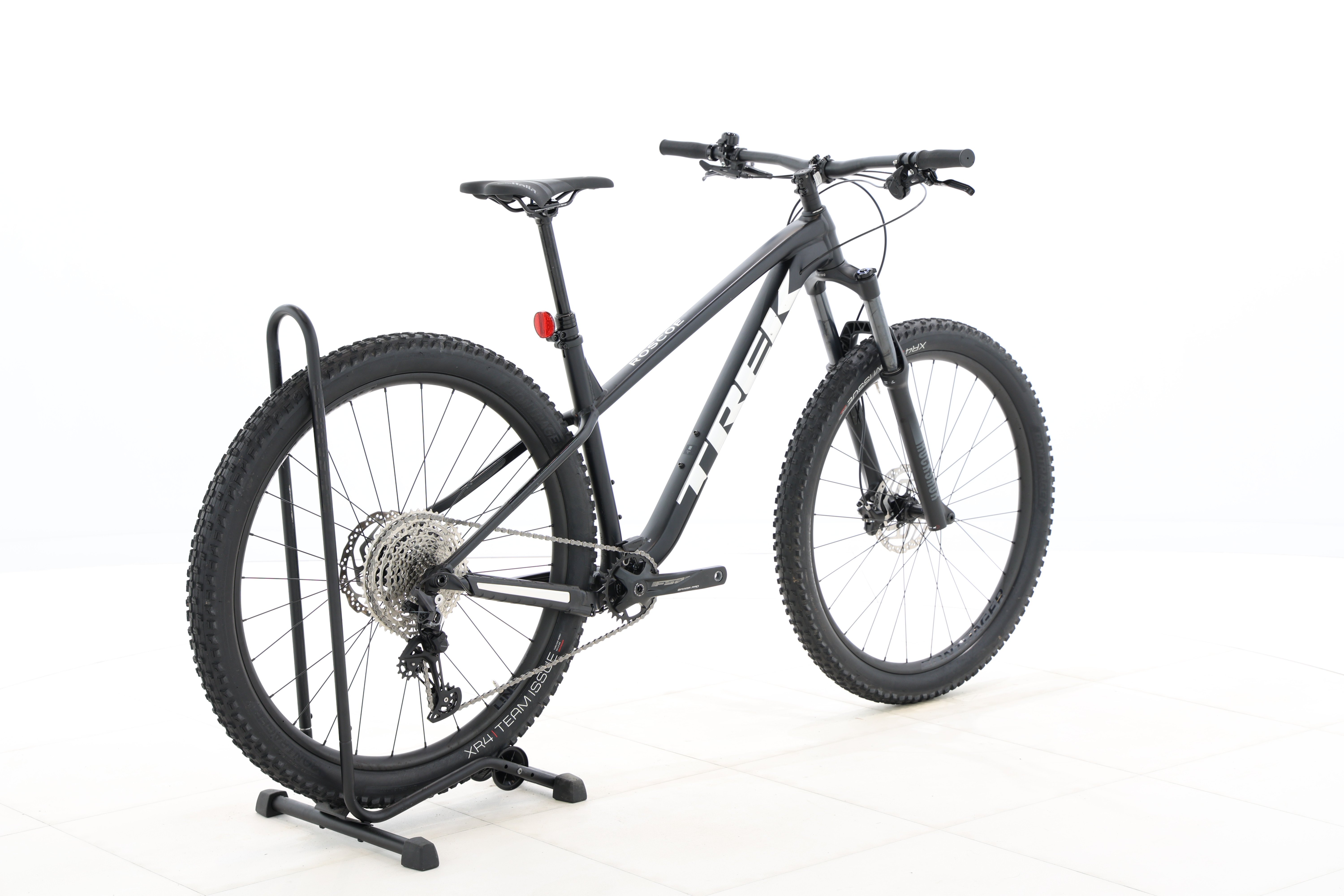 8a420649-e753-4f74-9c3d-638edbbc5f88