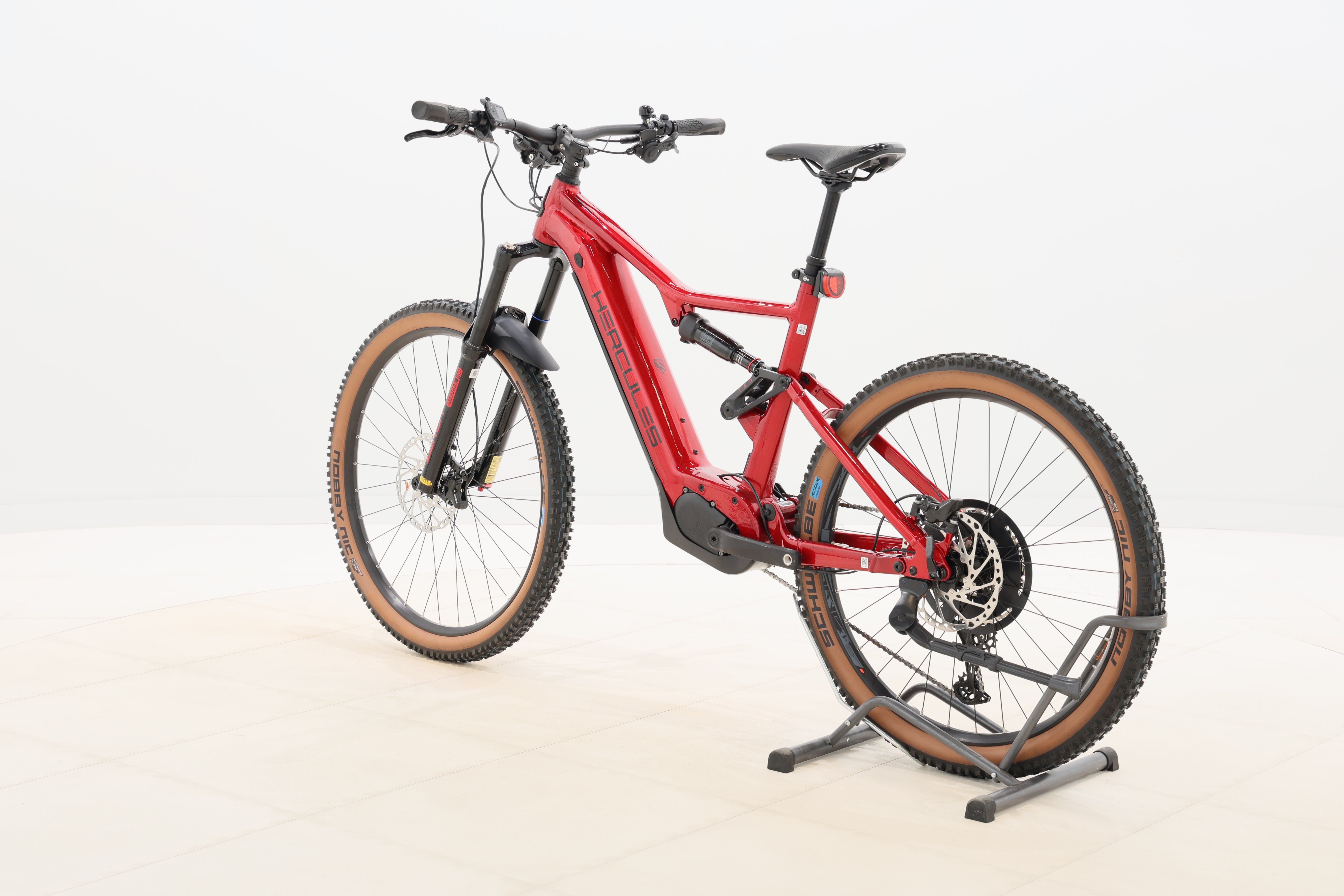 1299ed9b-6f2c-4a41-88d1-7e6680bf5993