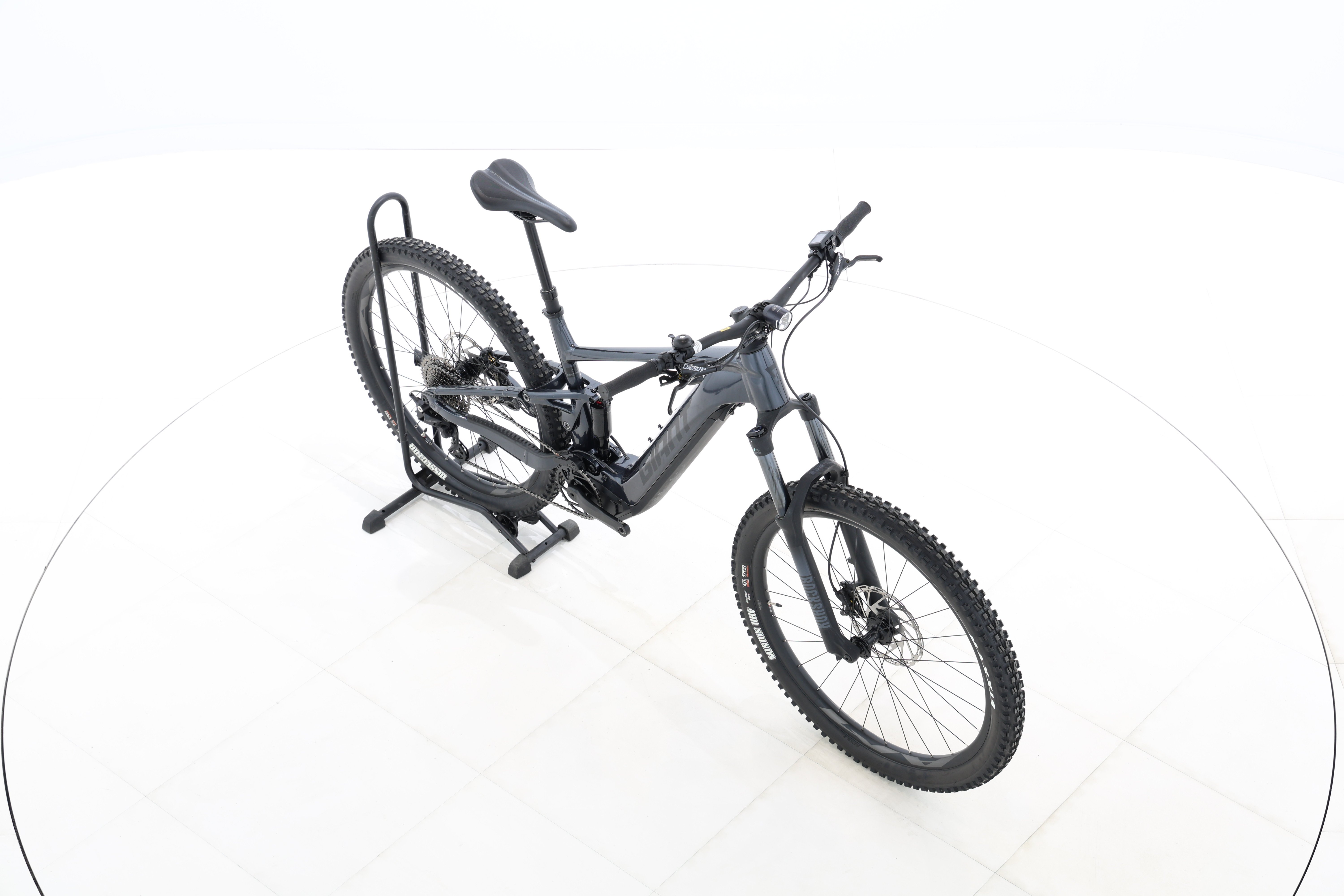 e9bfc45e-733f-413a-9a41-998c24bd033e