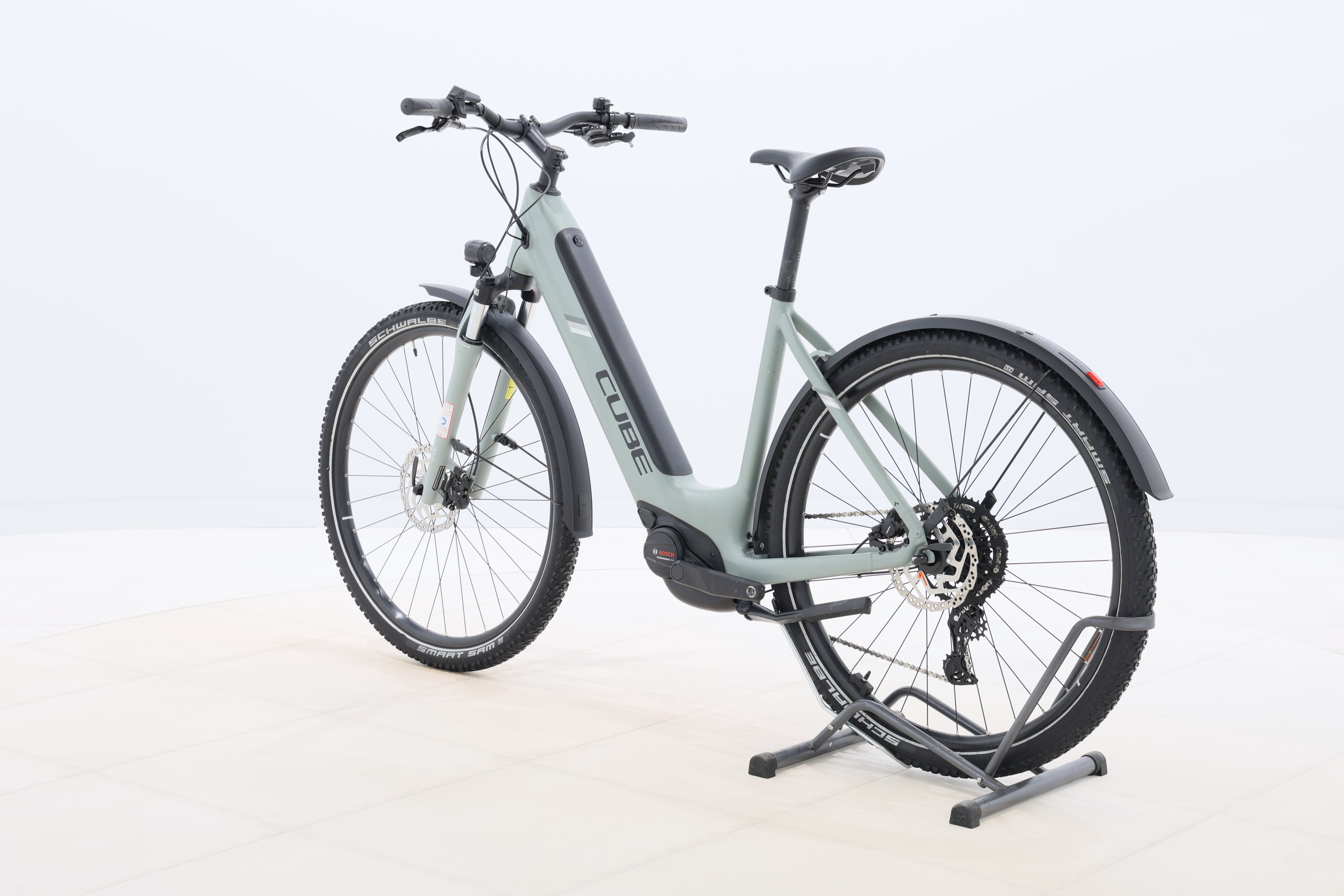 eeee97b2-e217-4351-bfe7-6b2f456af26a