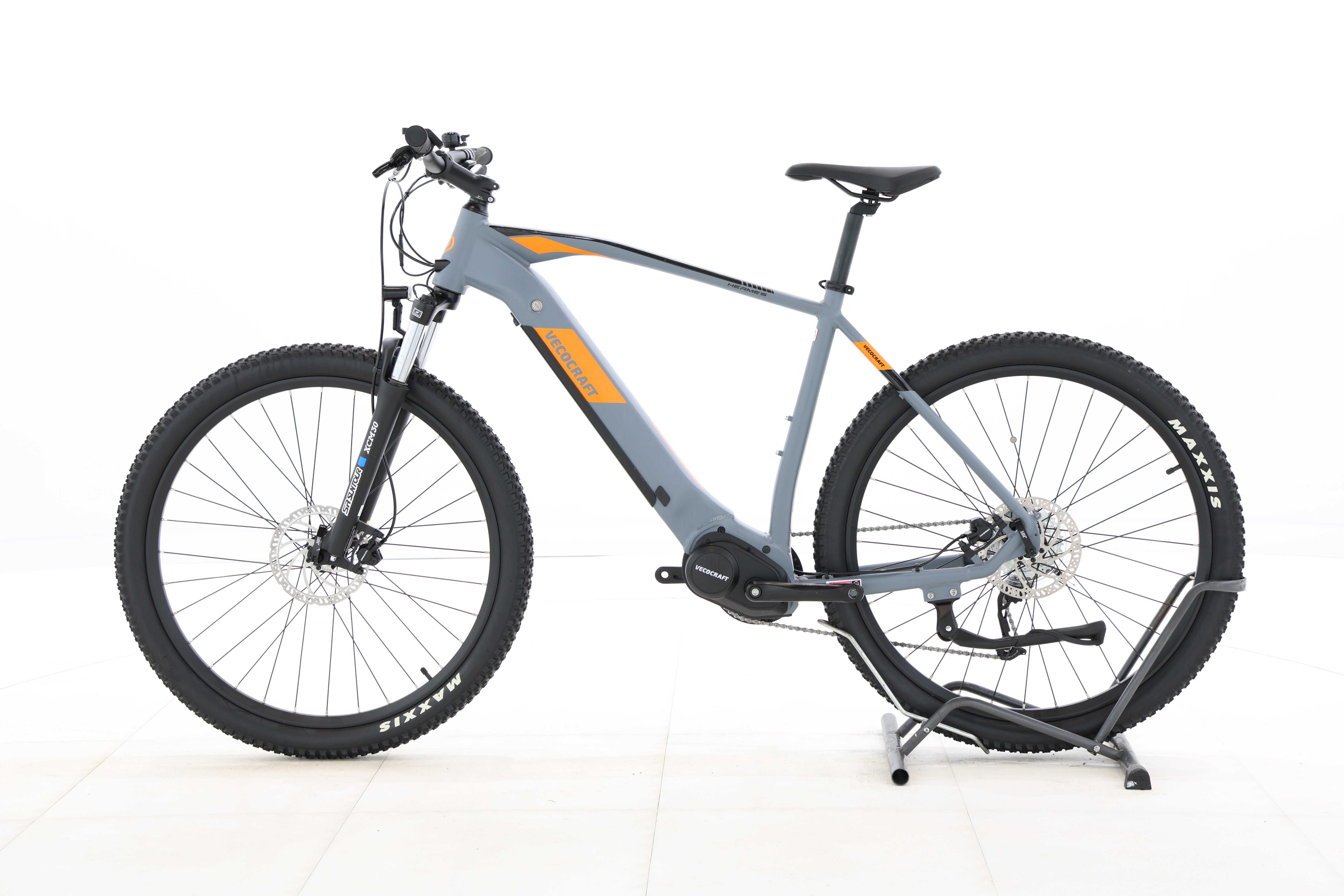 c41d3a90-d379-4f6e-9646-ef79e44b5816