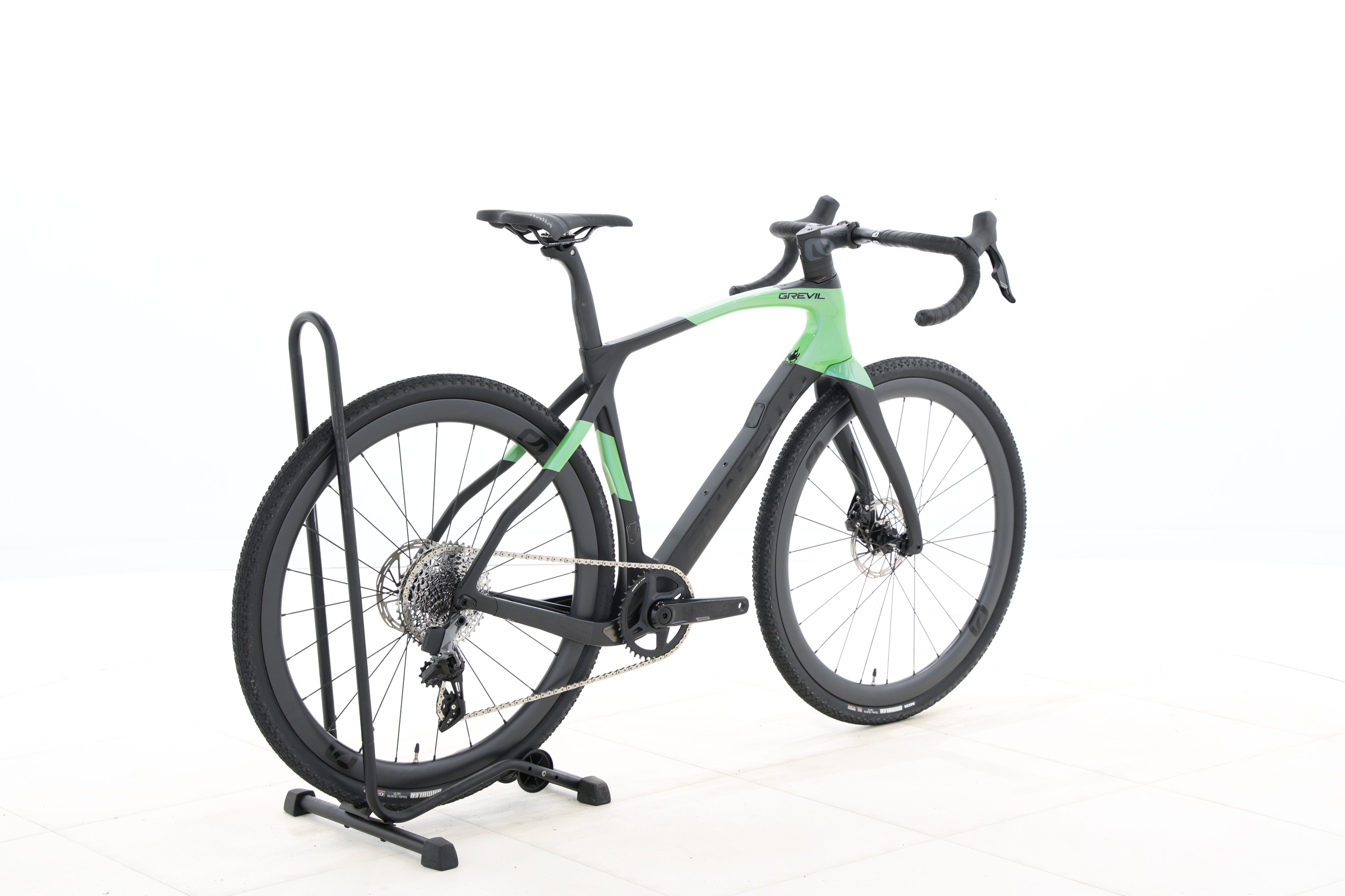 40eb8ece-8736-4d76-a178-428a56600ad0