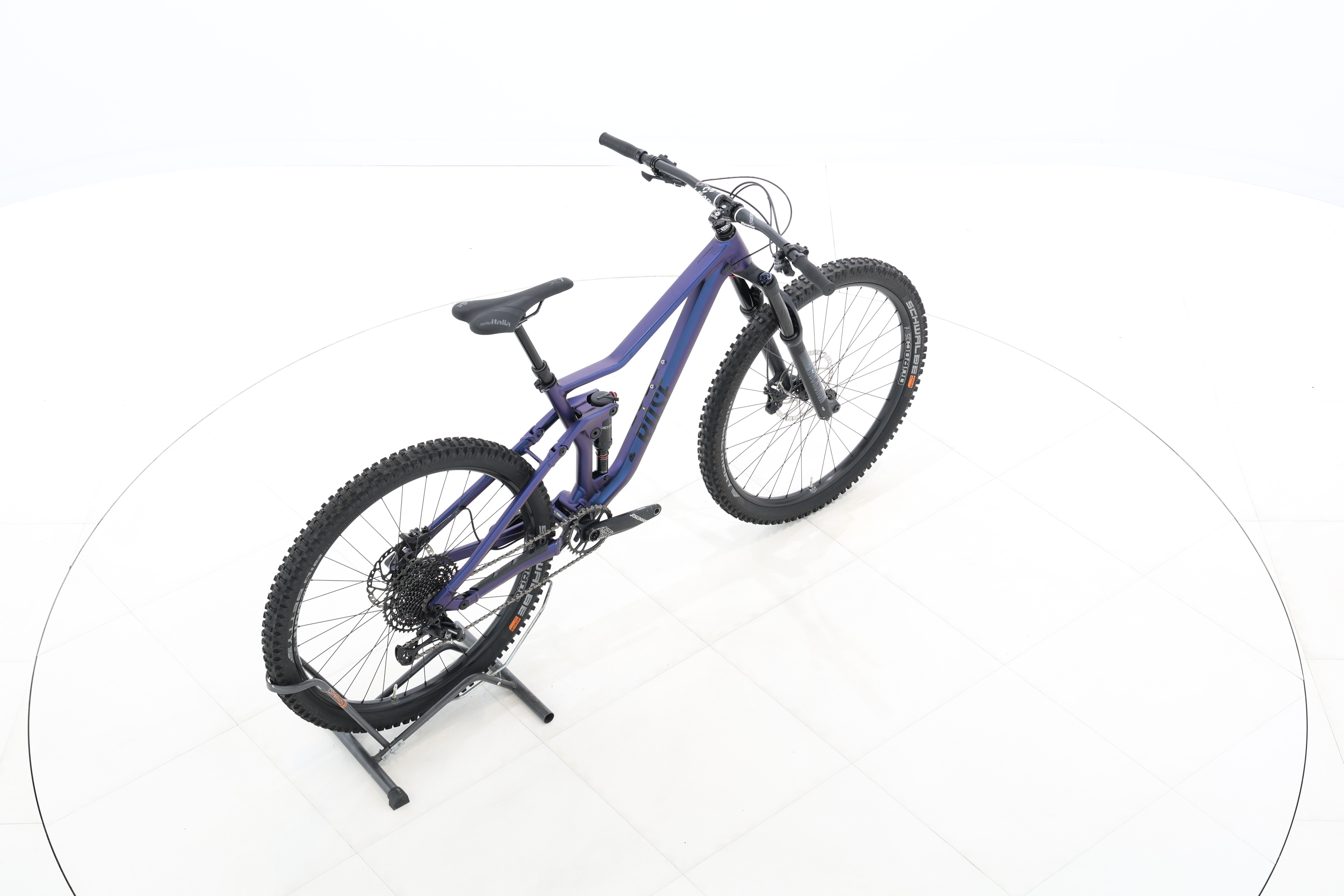 456f77de-5663-424d-9a13-e23acfceb550