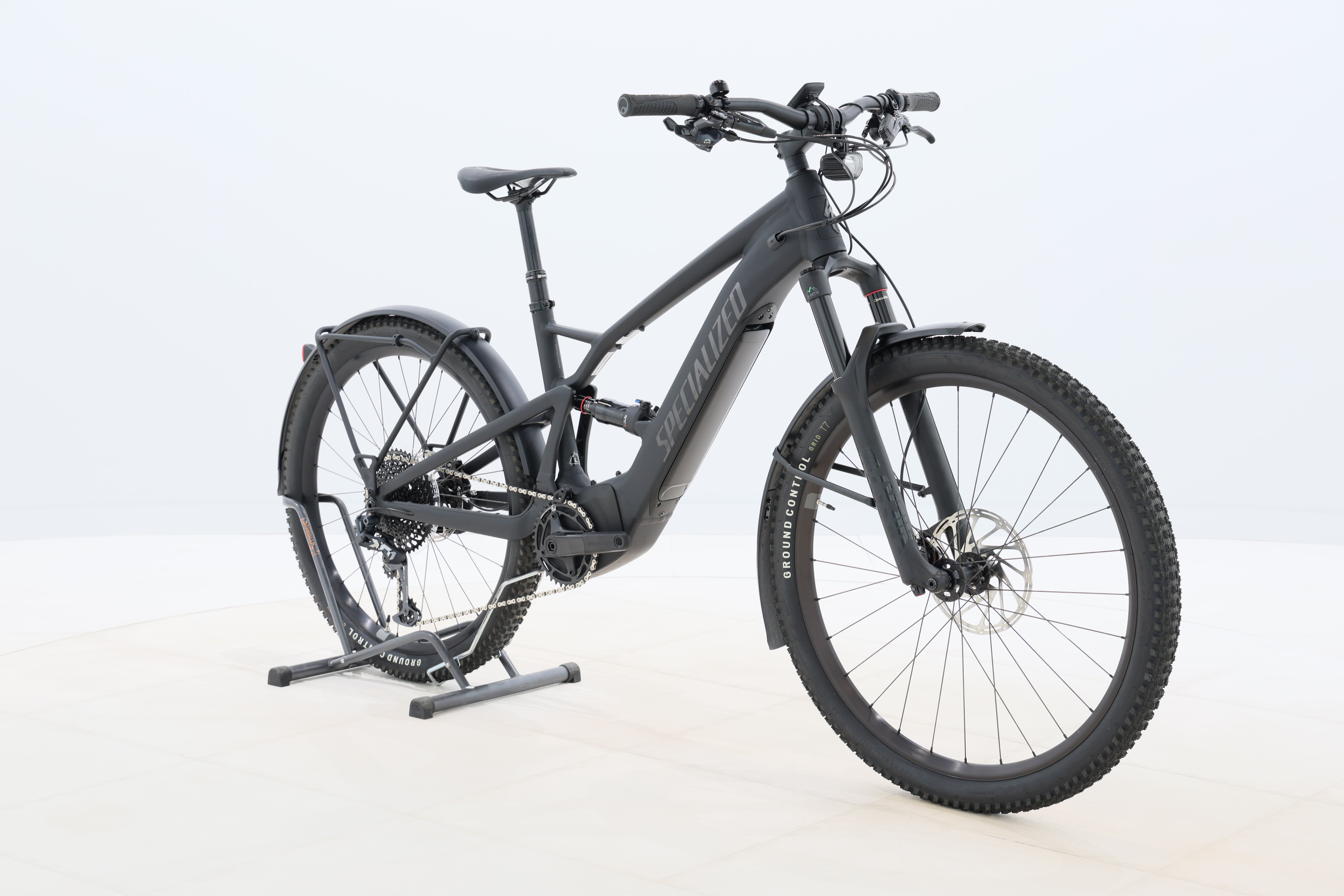 002b7dcb-dda9-46bd-b708-9daaa131ecd7