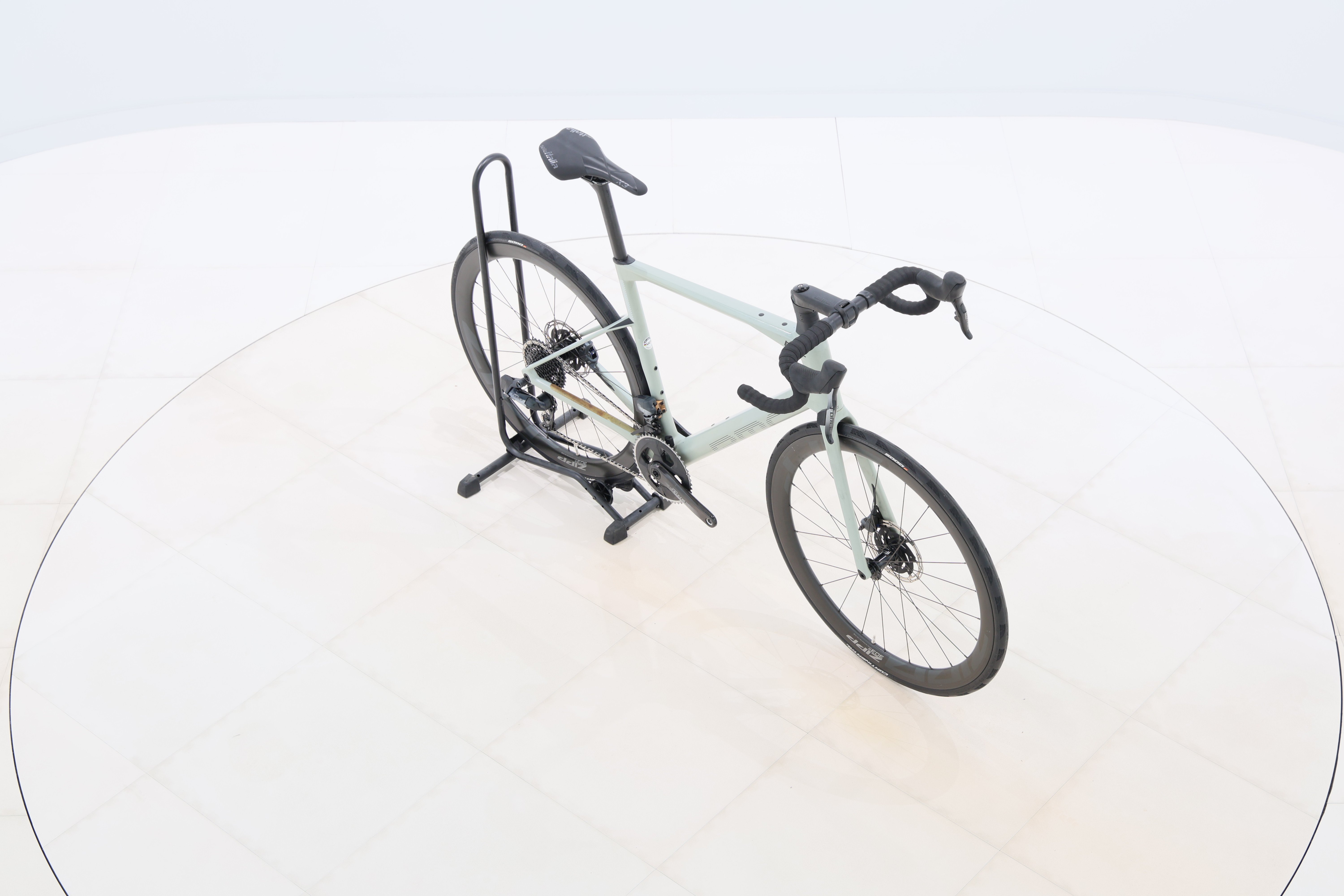 5cf007fc-cd12-4039-befc-7bf742e5723f