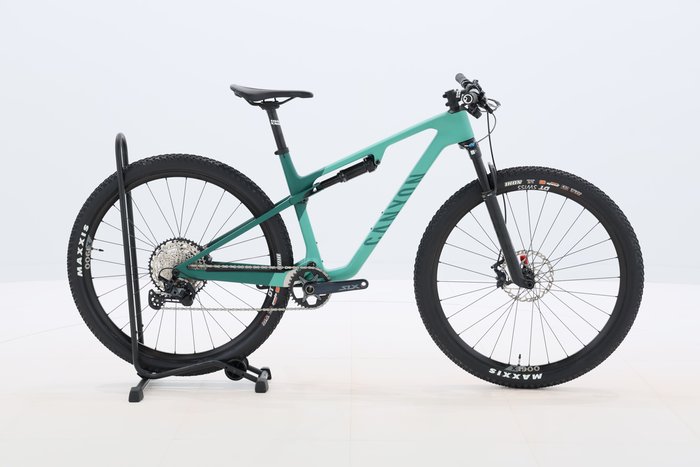 Canyon LUX WORLD CUP CF 6 2022