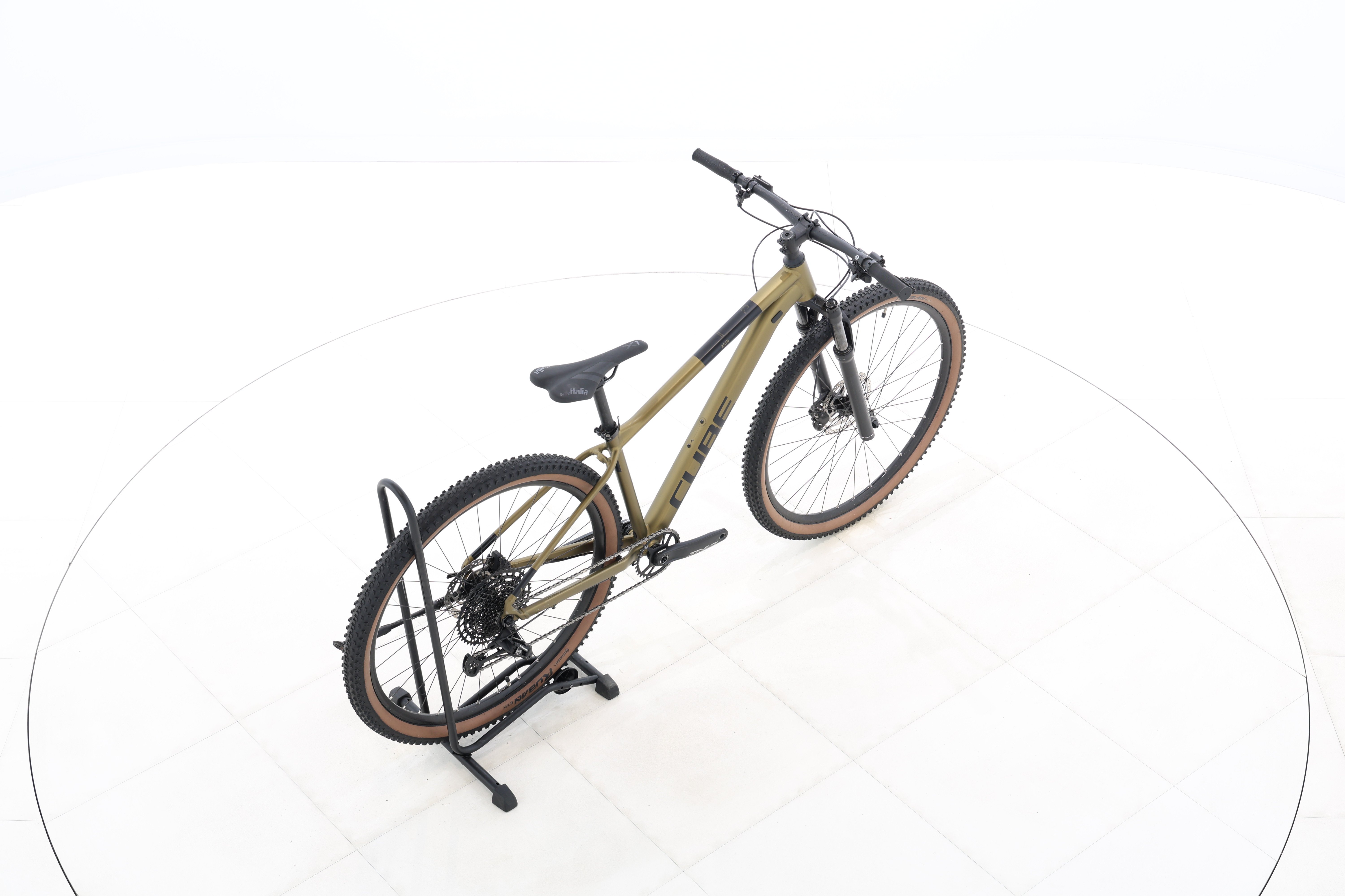 5281c979-dd8e-4dc0-aa67-f4976e343e1d