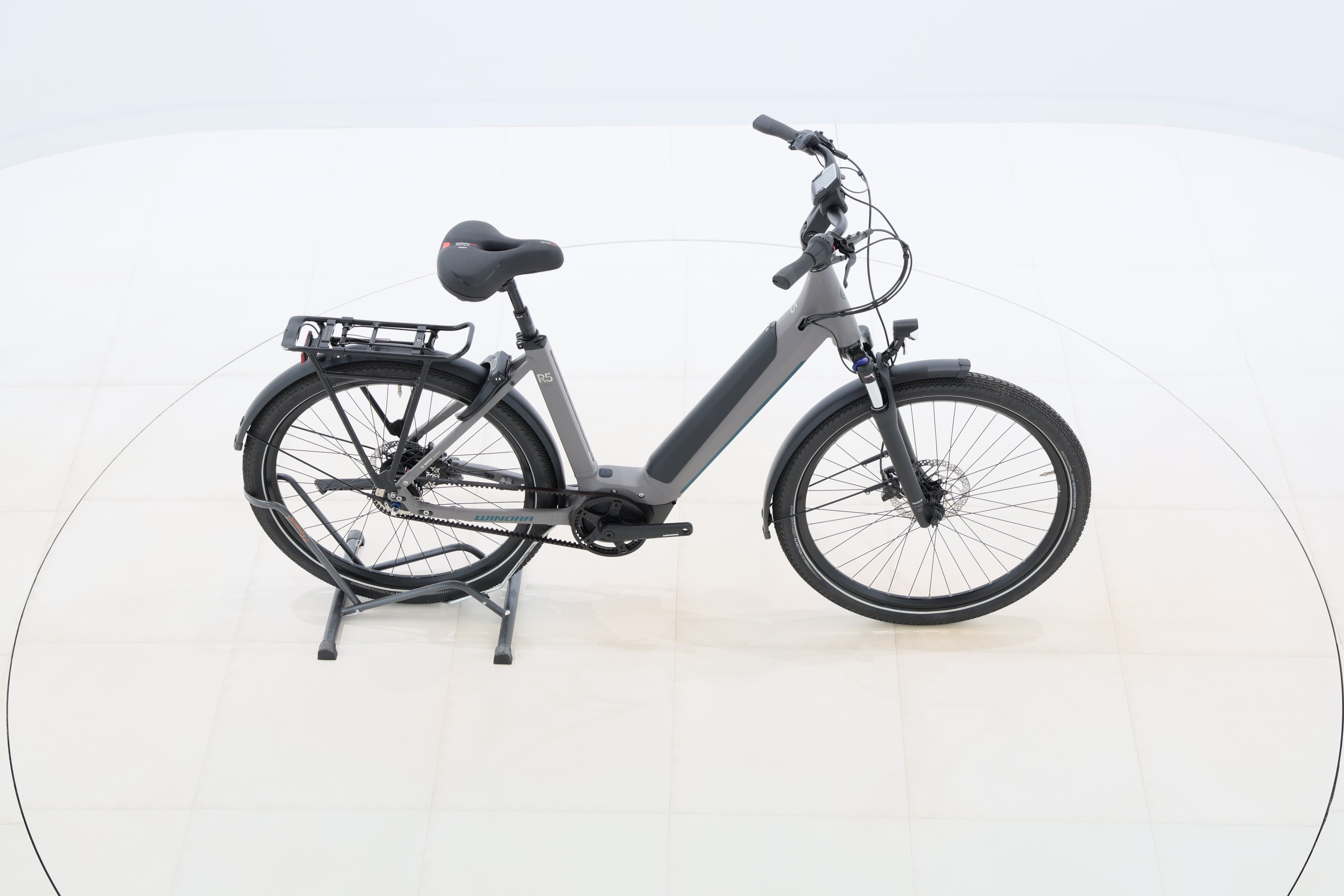 5b6555a4-9651-4498-abff-673abc258443