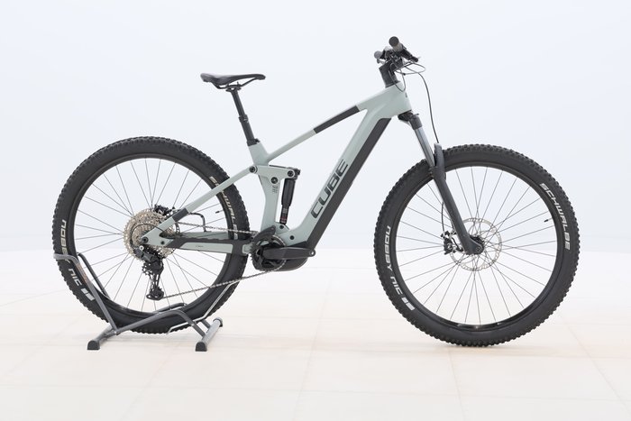 Cube STEREO HYBRID 140 HPC PRO 750 2024