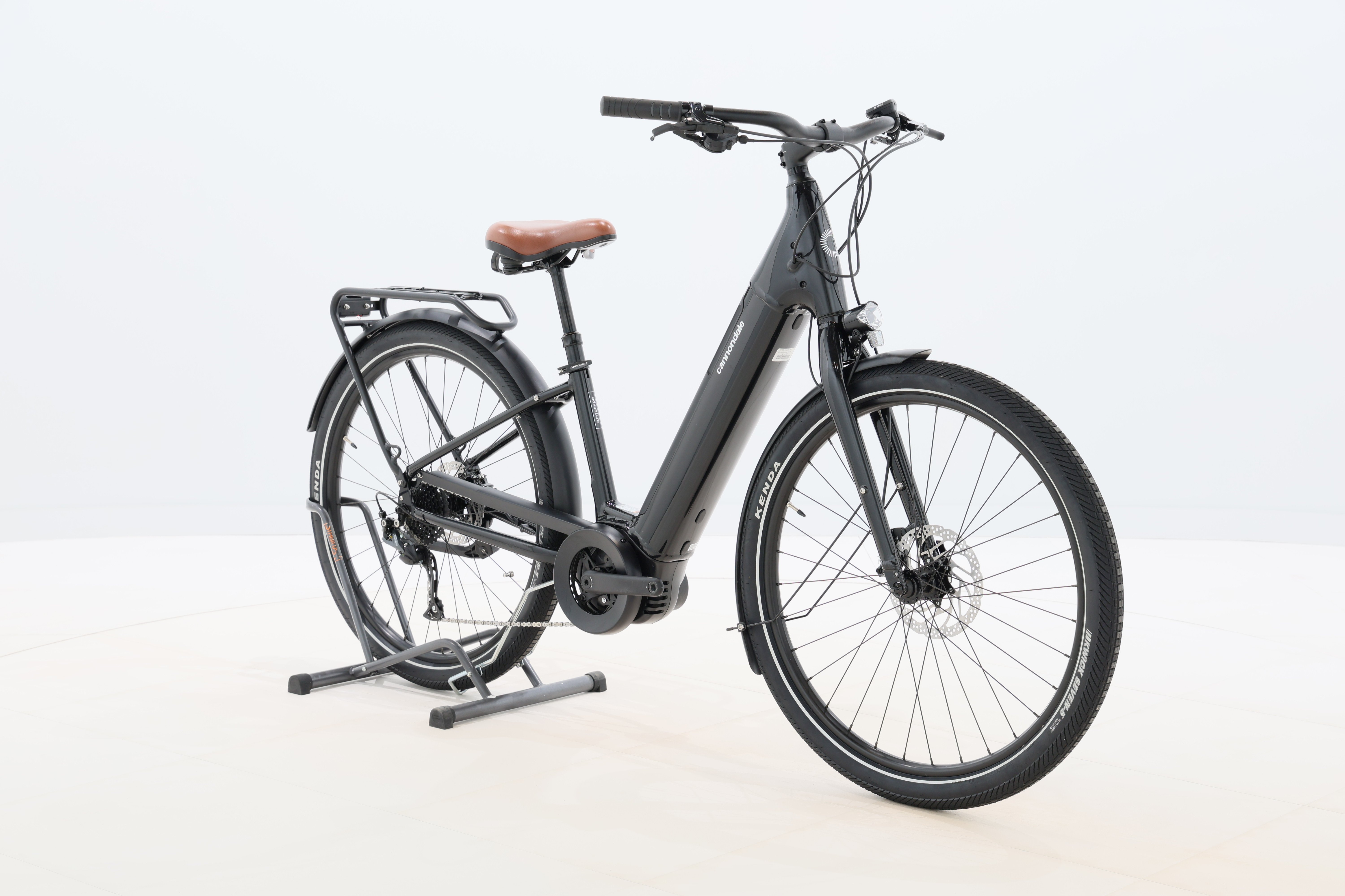 d6f6f31b-f226-4a04-963f-9caf3d38c380