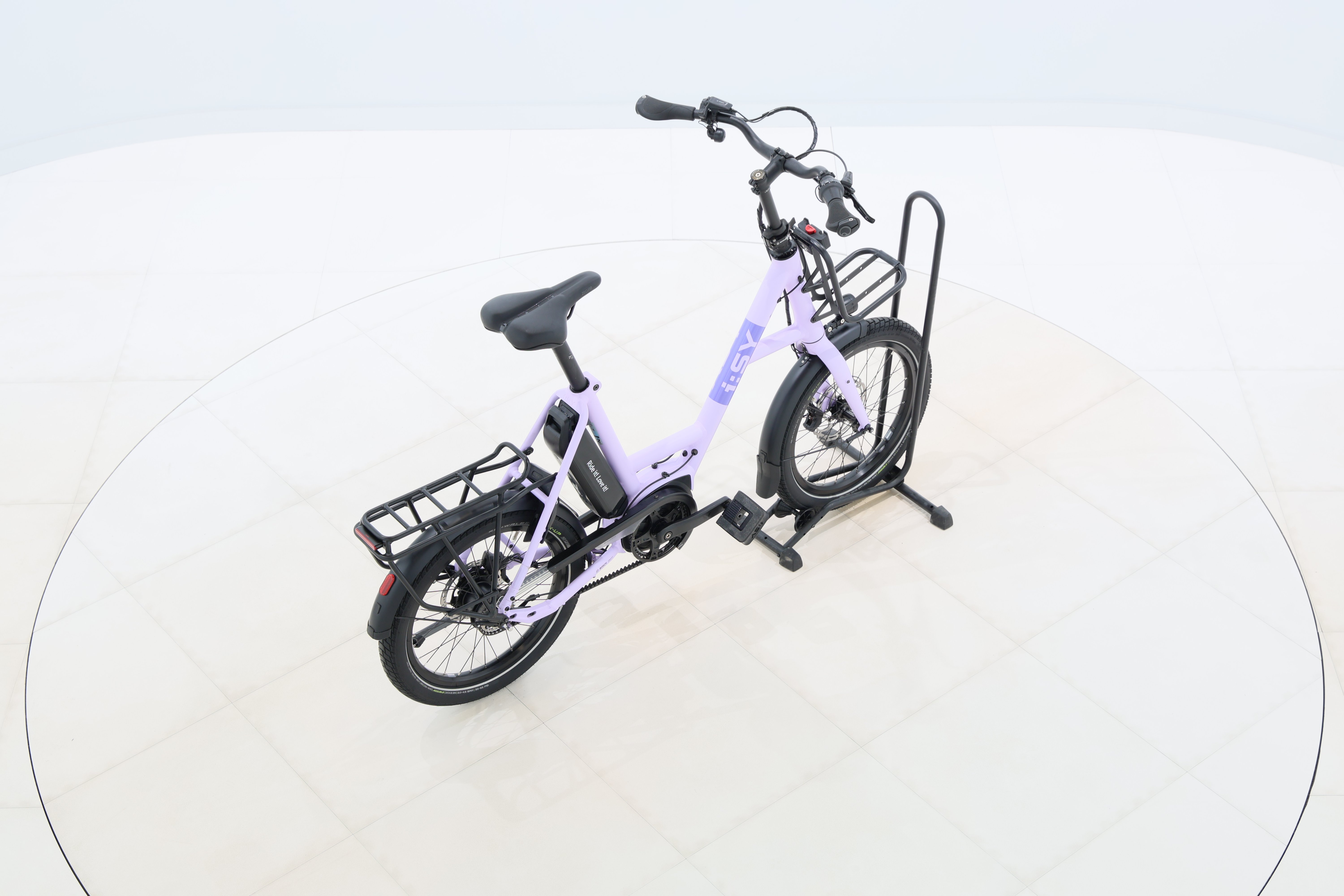 1930b128-b49e-4670-a024-8131dbb944b8