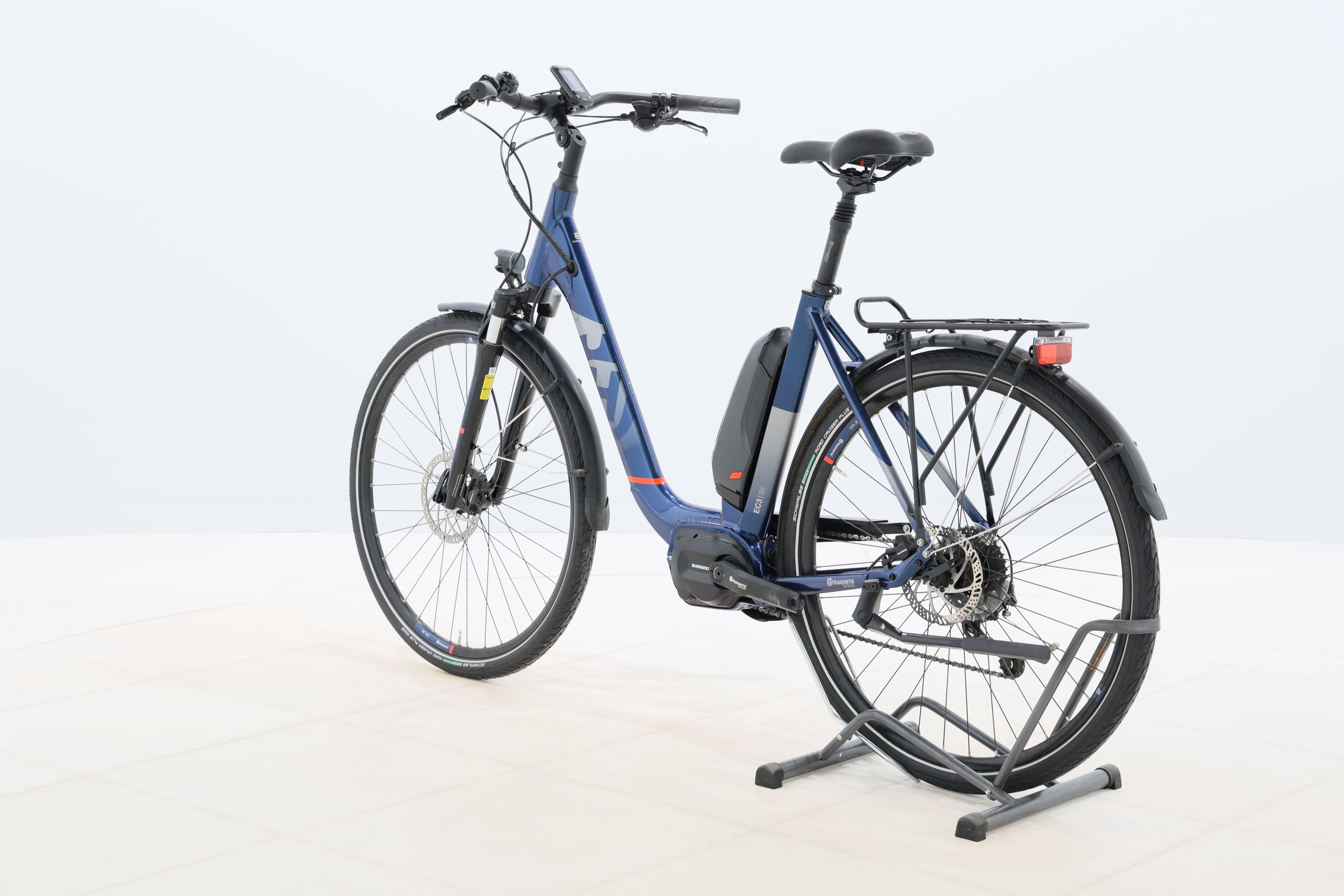 8dcfde06-133b-40db-af18-af8b154fbabb