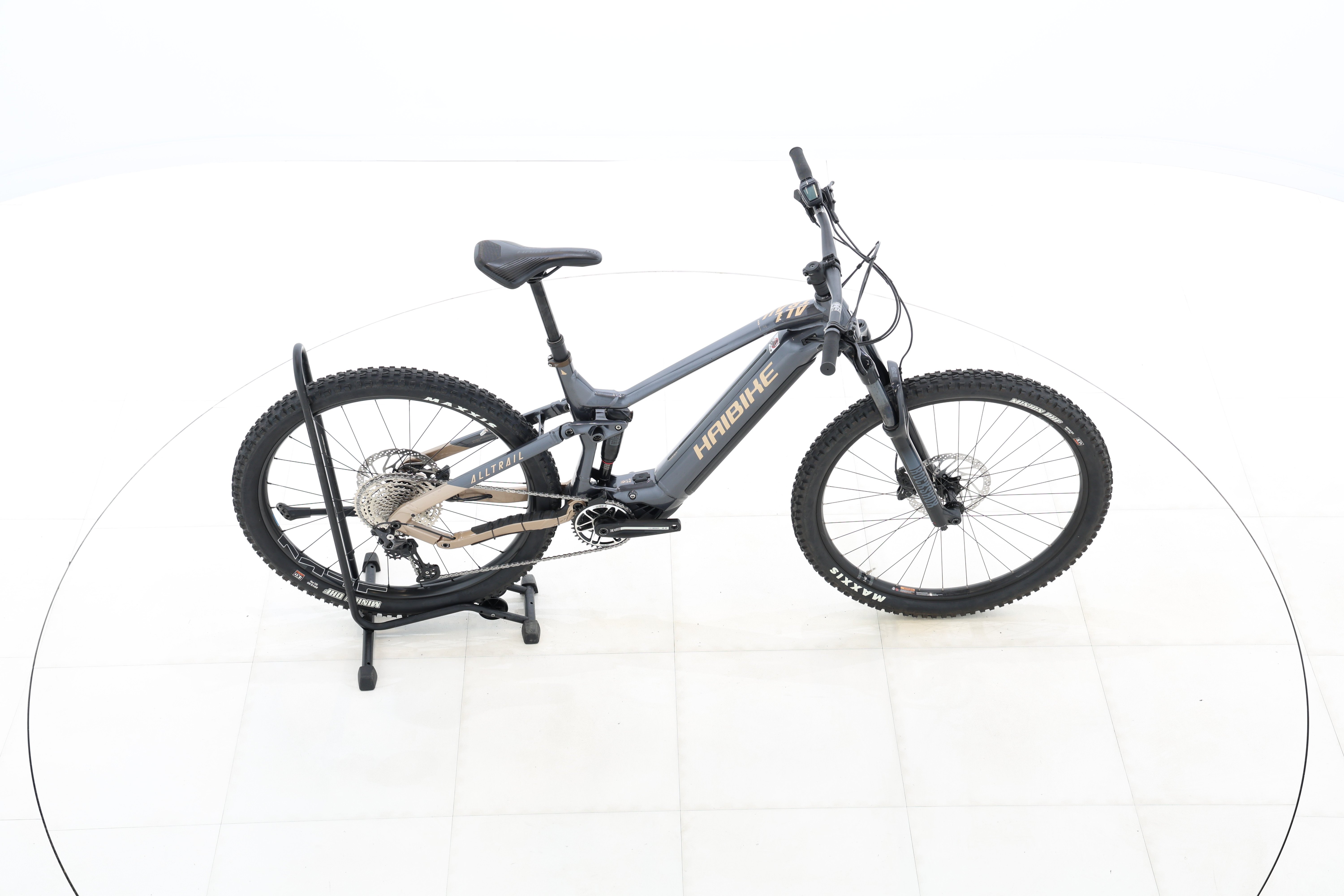 1663aa9f-5ab8-4e10-a840-bde95ddb70c2