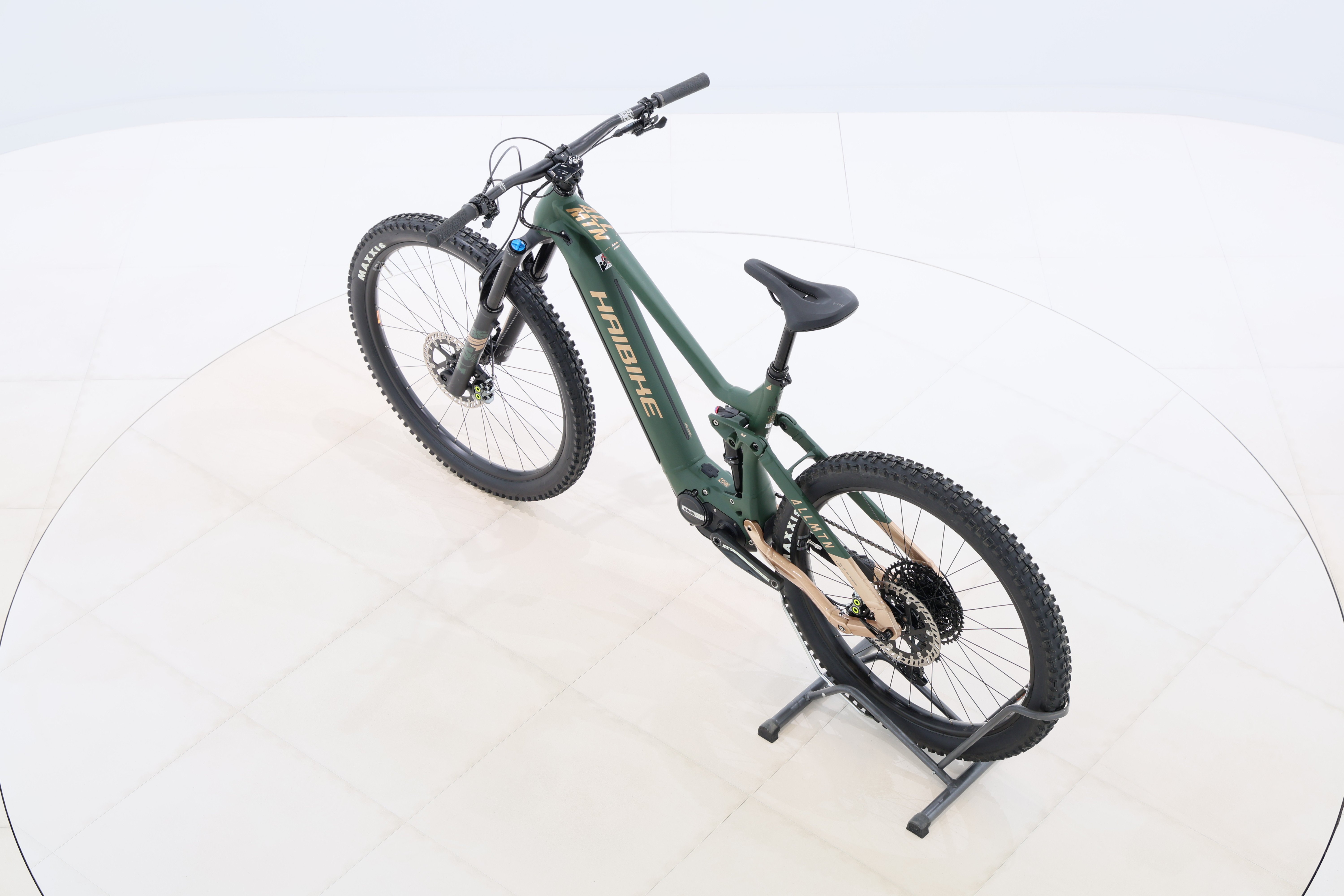 2e48b559-3d7d-4083-91b1-c4bf6fbbb223