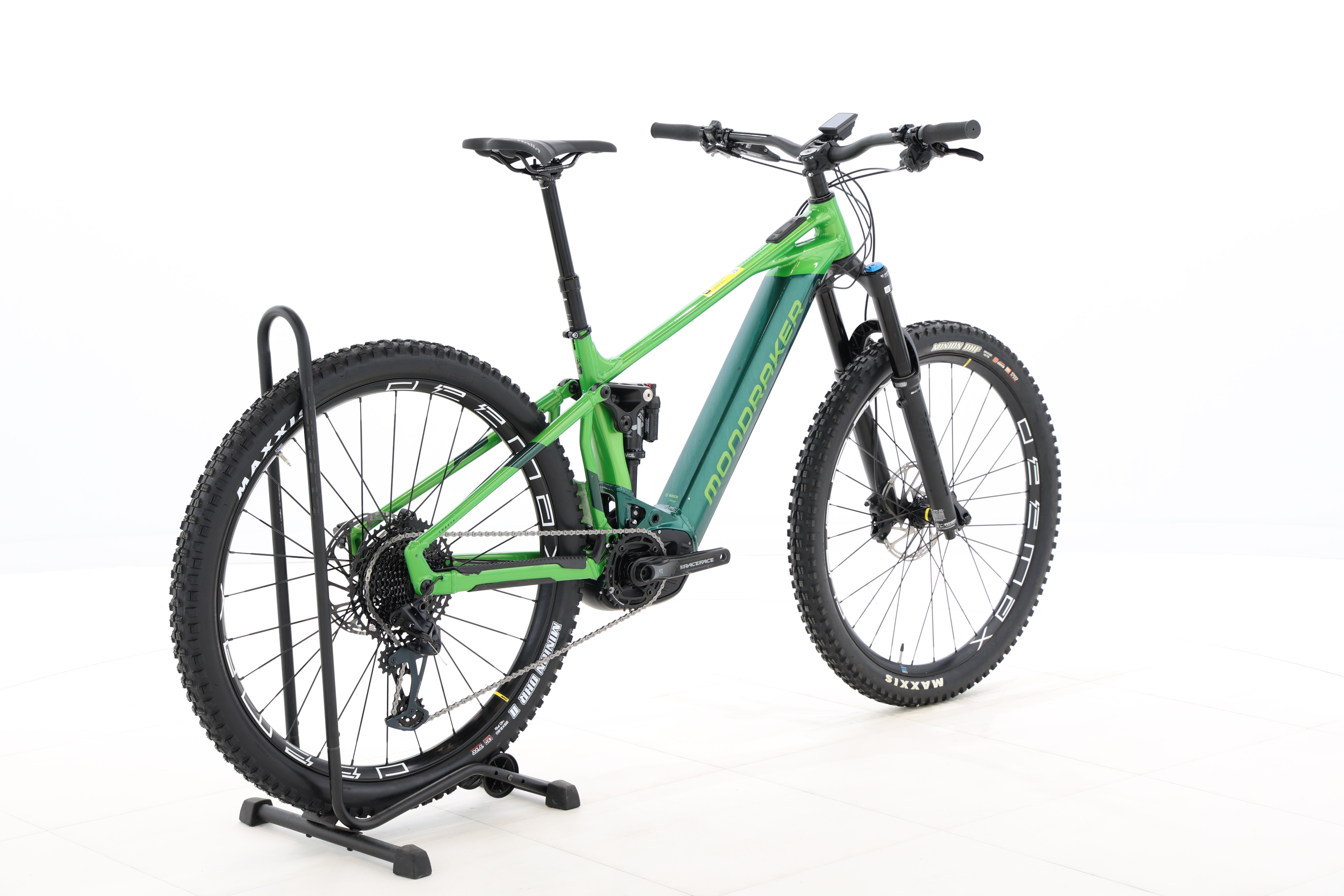 bb97d42e-11c2-43e1-9f38-fbc65b6fd1e0