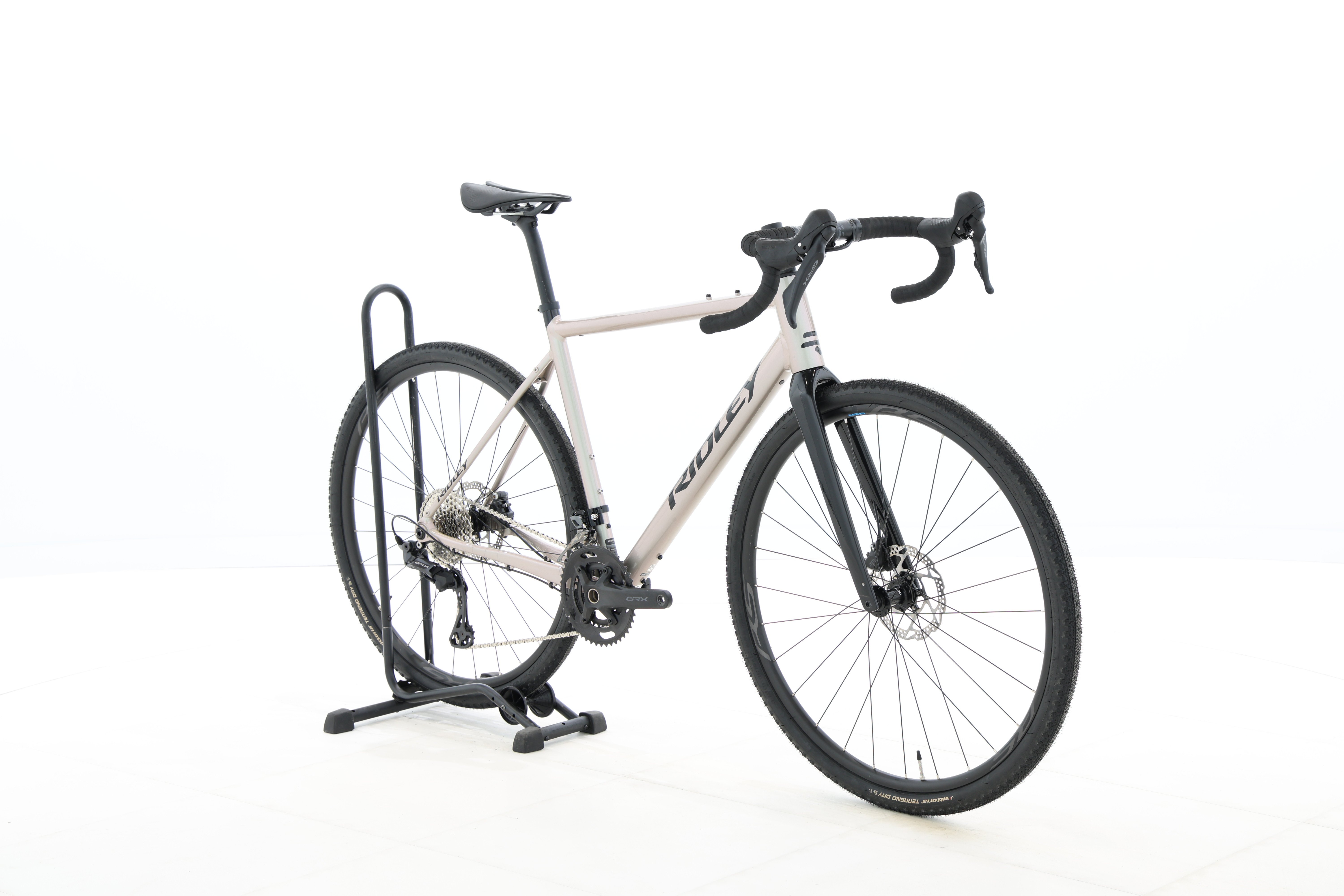 3af05dc8-9faa-4a86-8c4c-b73f56841dd6