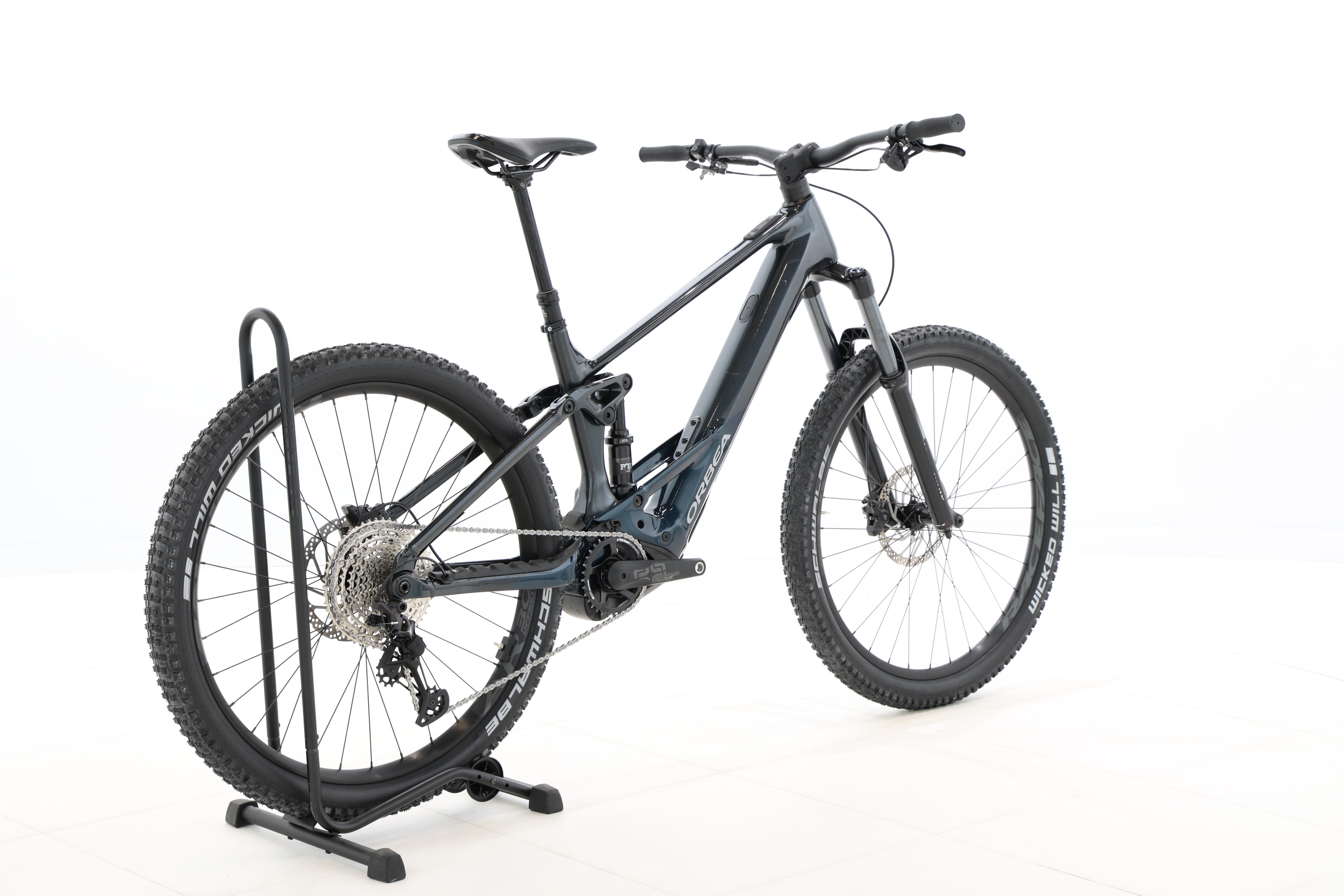 849899c3-de4b-4ece-b79b-de137c493ede