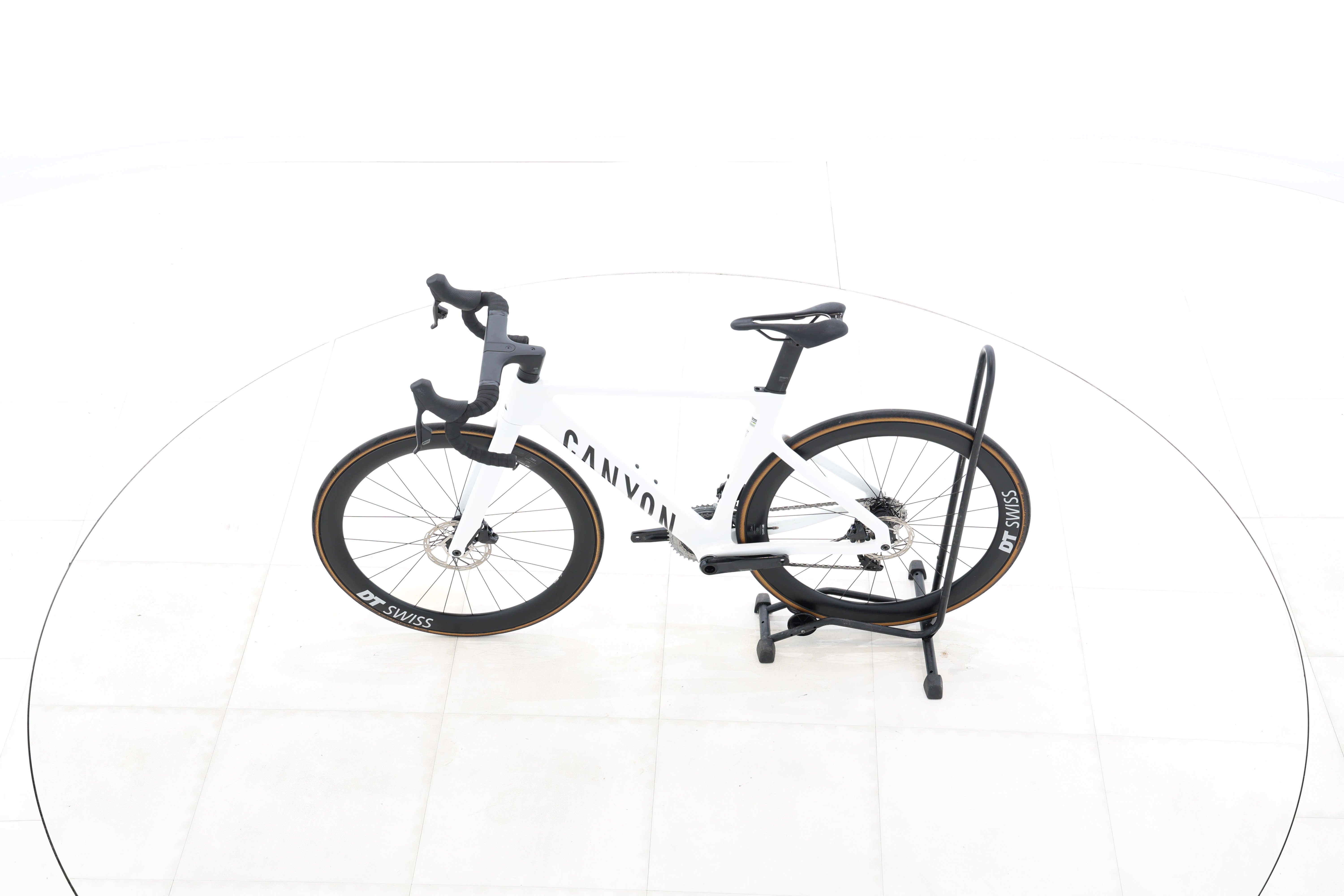 666b0b20-aa46-49e0-8503-6d0e3923cd81