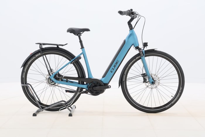 Cube SUPREME HYBRID EXC 625 2024