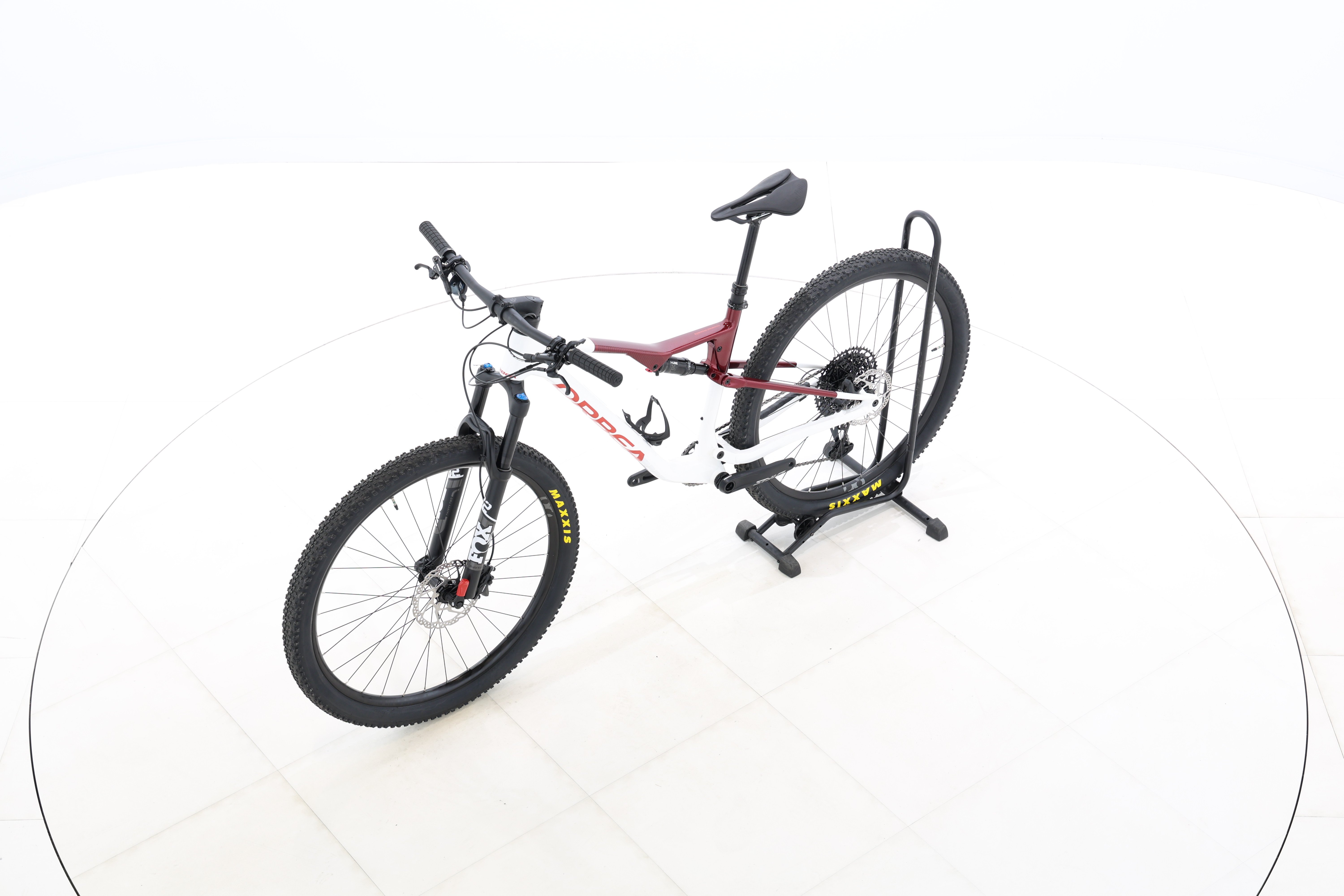 0d4fa573-85d7-4a10-a360-957b99b1fd9a