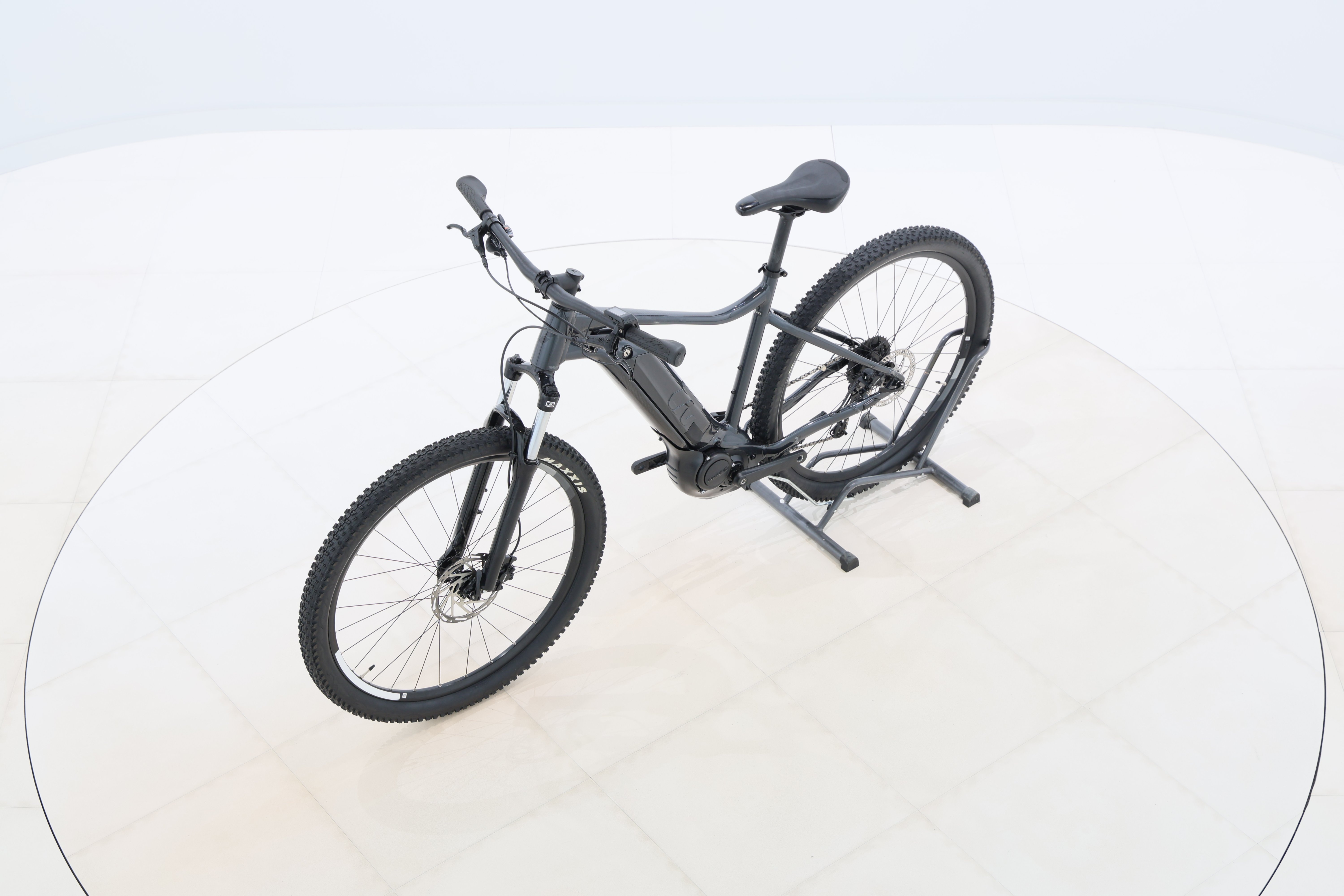 8561e5a4-d239-419f-b47c-fff151aa4604