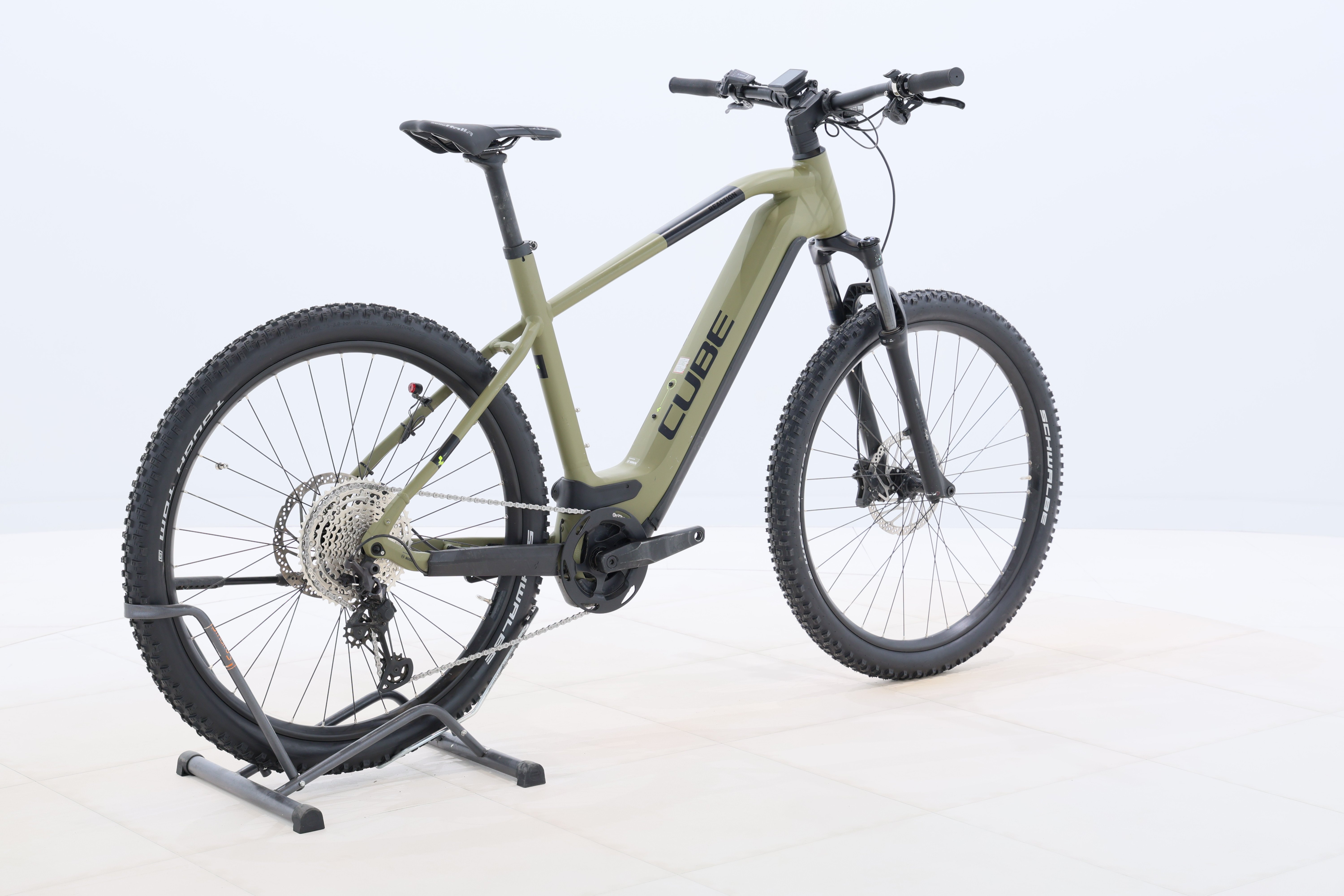 4c19dcee-0061-4d02-a9df-b6f88759f09a