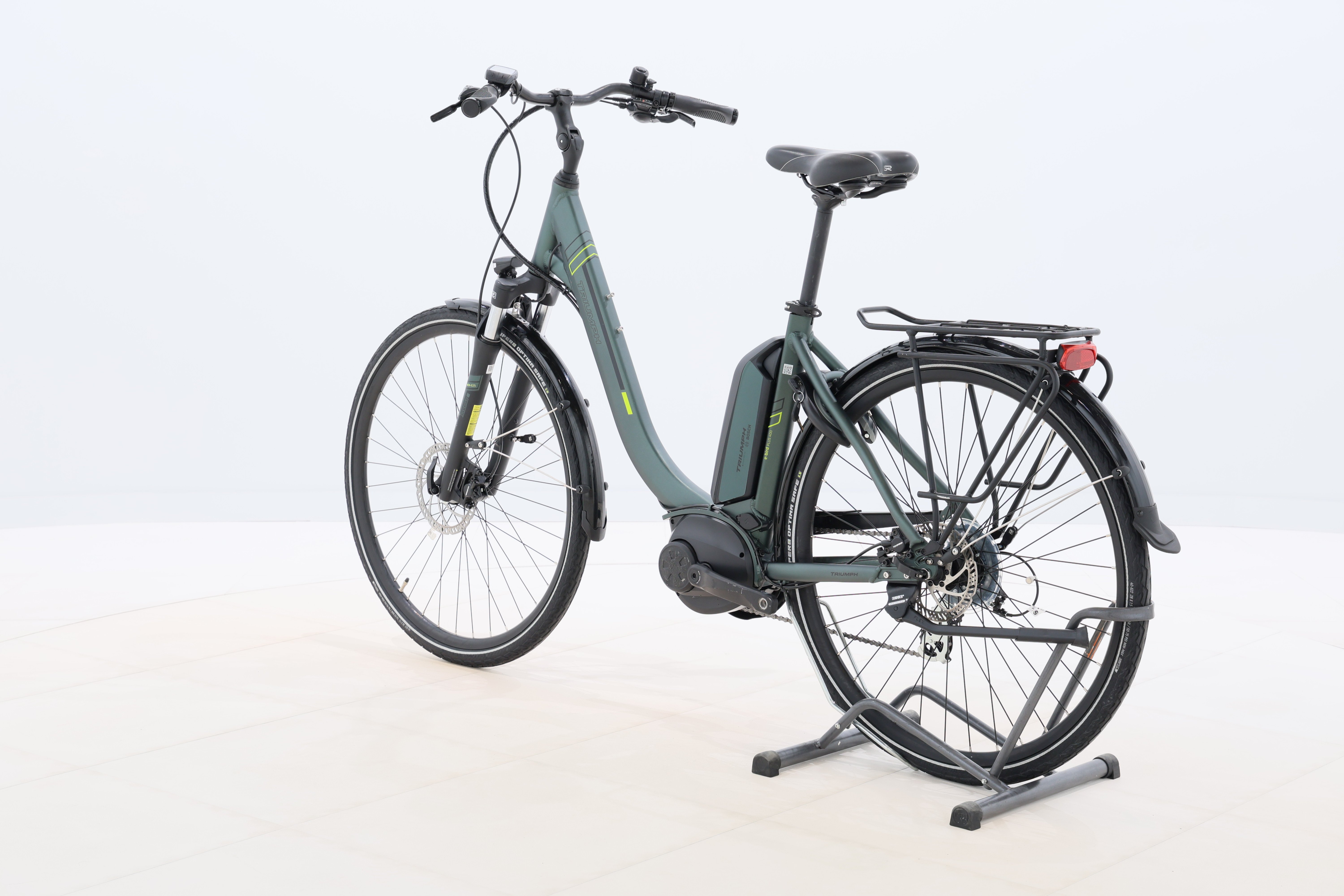 d2dce359-457d-4417-9fca-1e672636200a