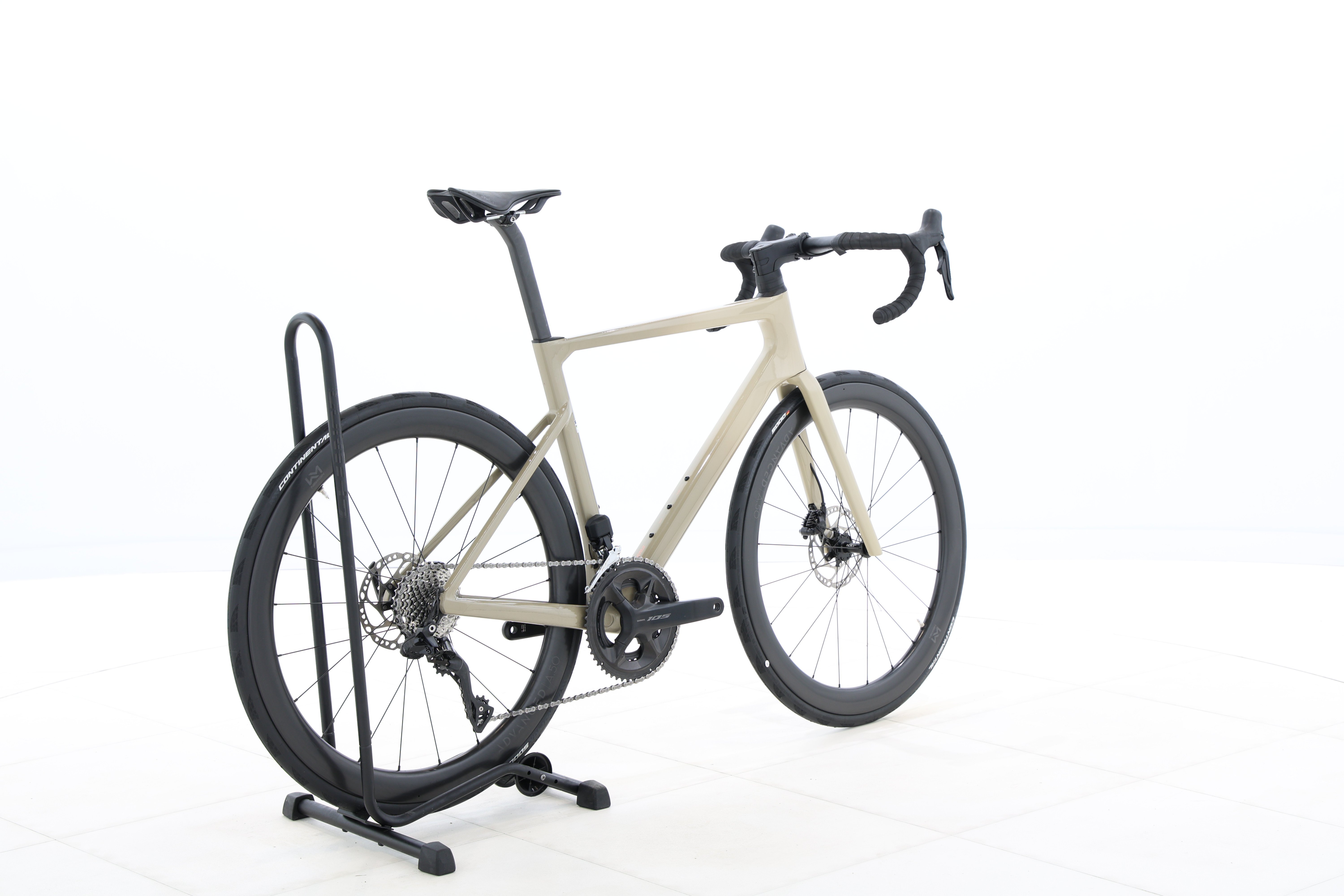 e4bb9cee-e345-4359-888e-81b5a0f23126