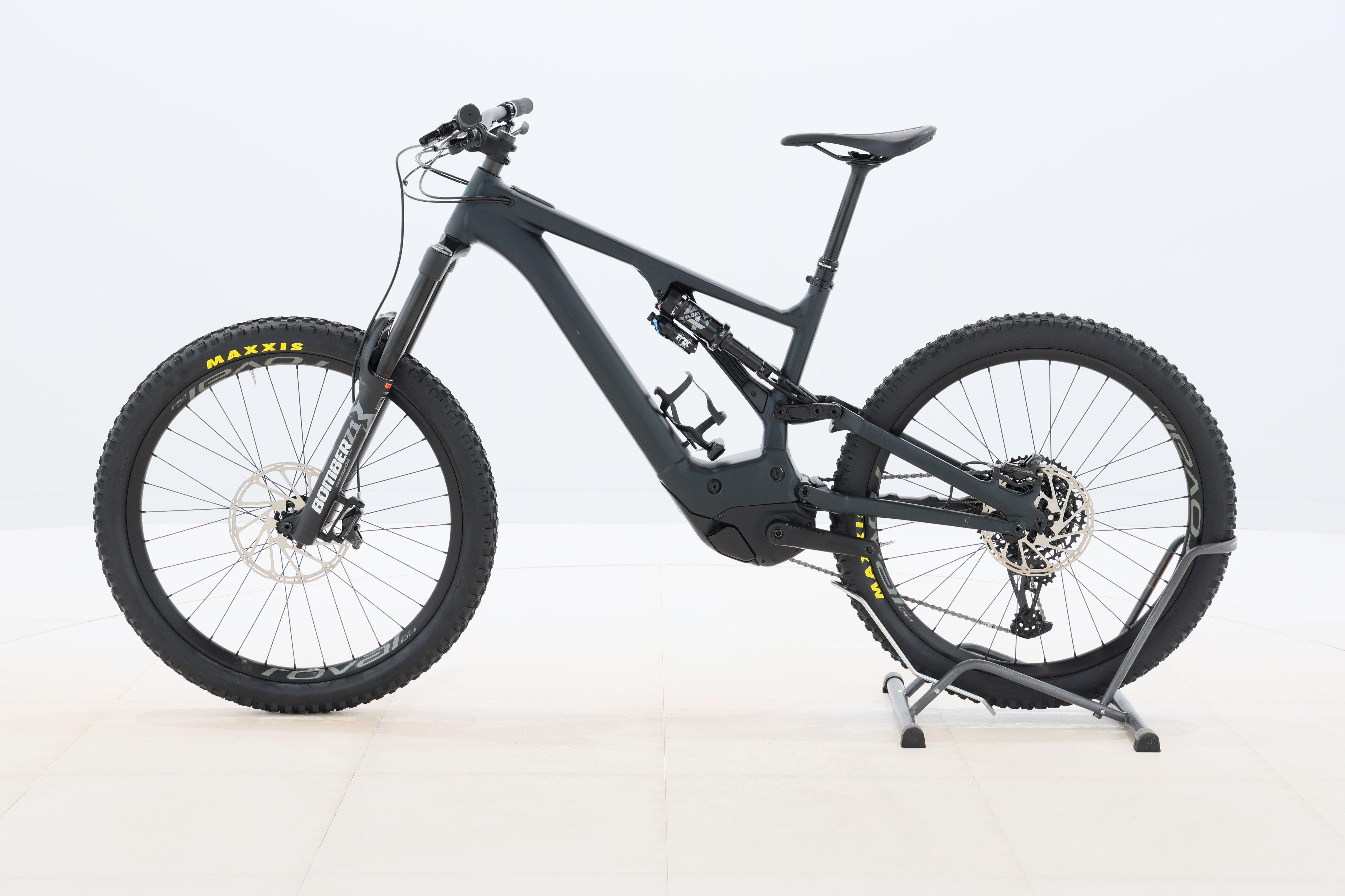 d584edf8-711e-42bc-989c-f25e2fc4a8f1