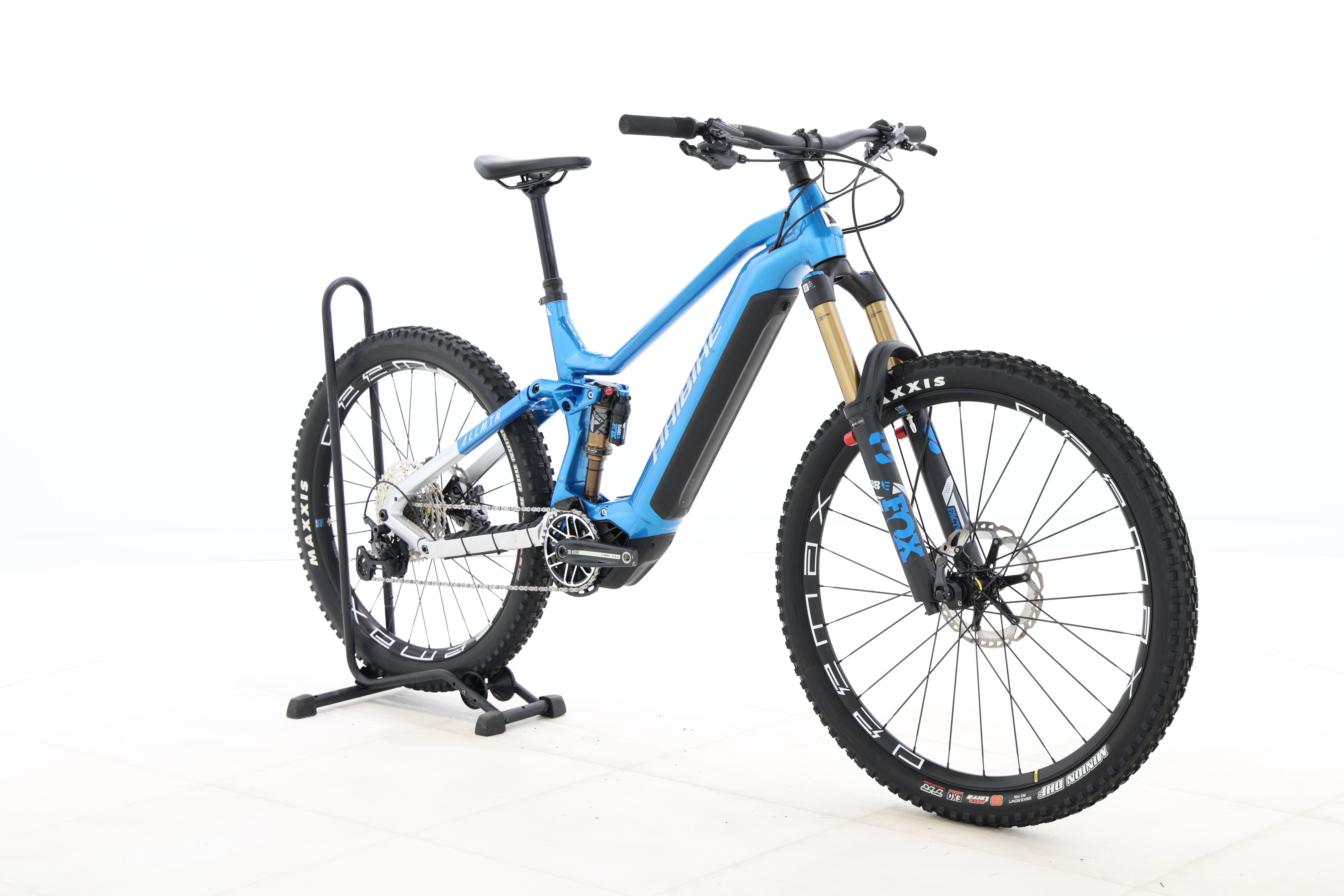 18a3d1a4-0a8e-4efc-aac9-56865c9705a6