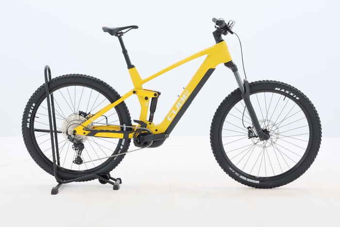 Cube STEREO HYBRID 140 HPC PRO 750 2024