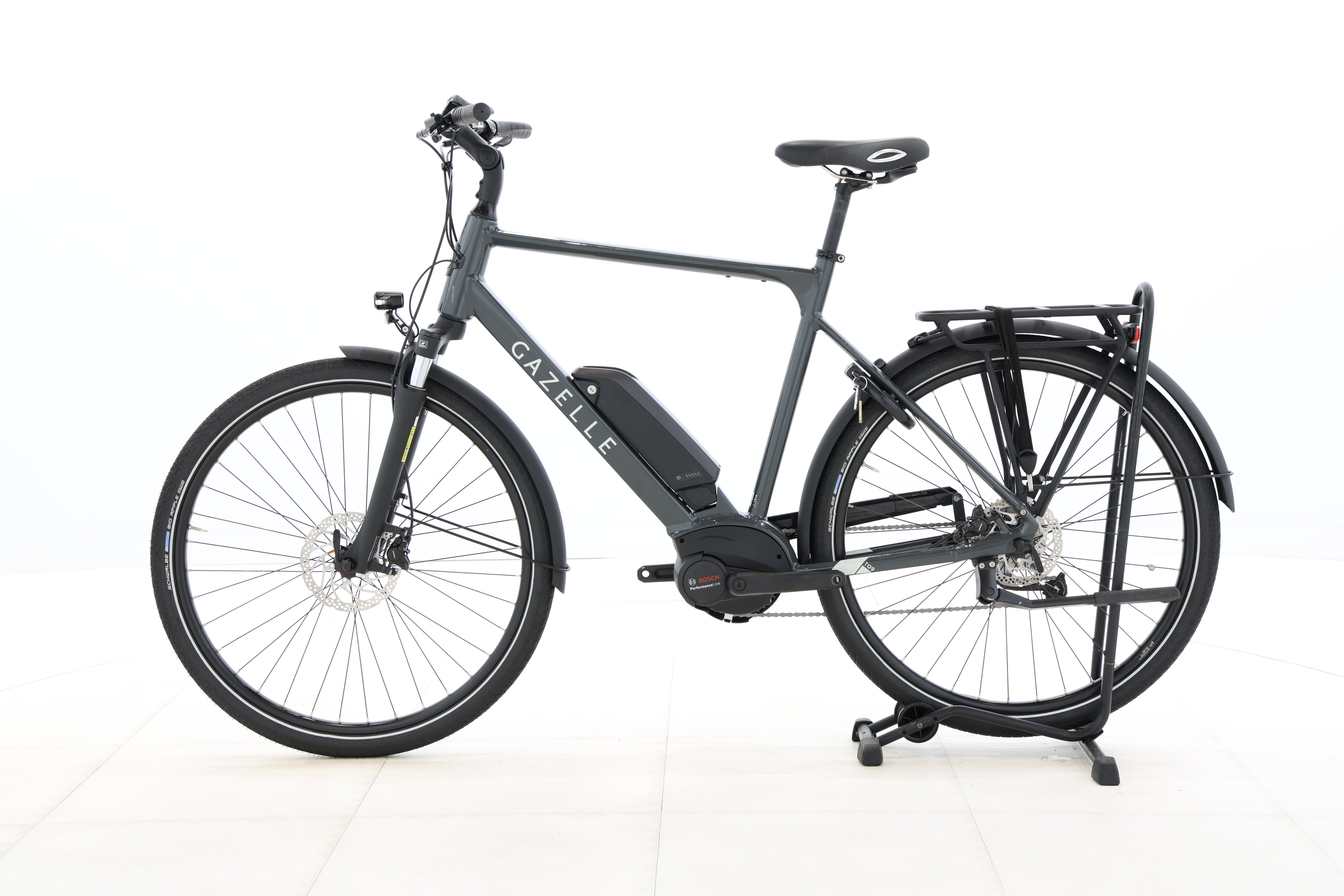 a6df9c61-6b73-4f15-9b39-78ff38f95f9e