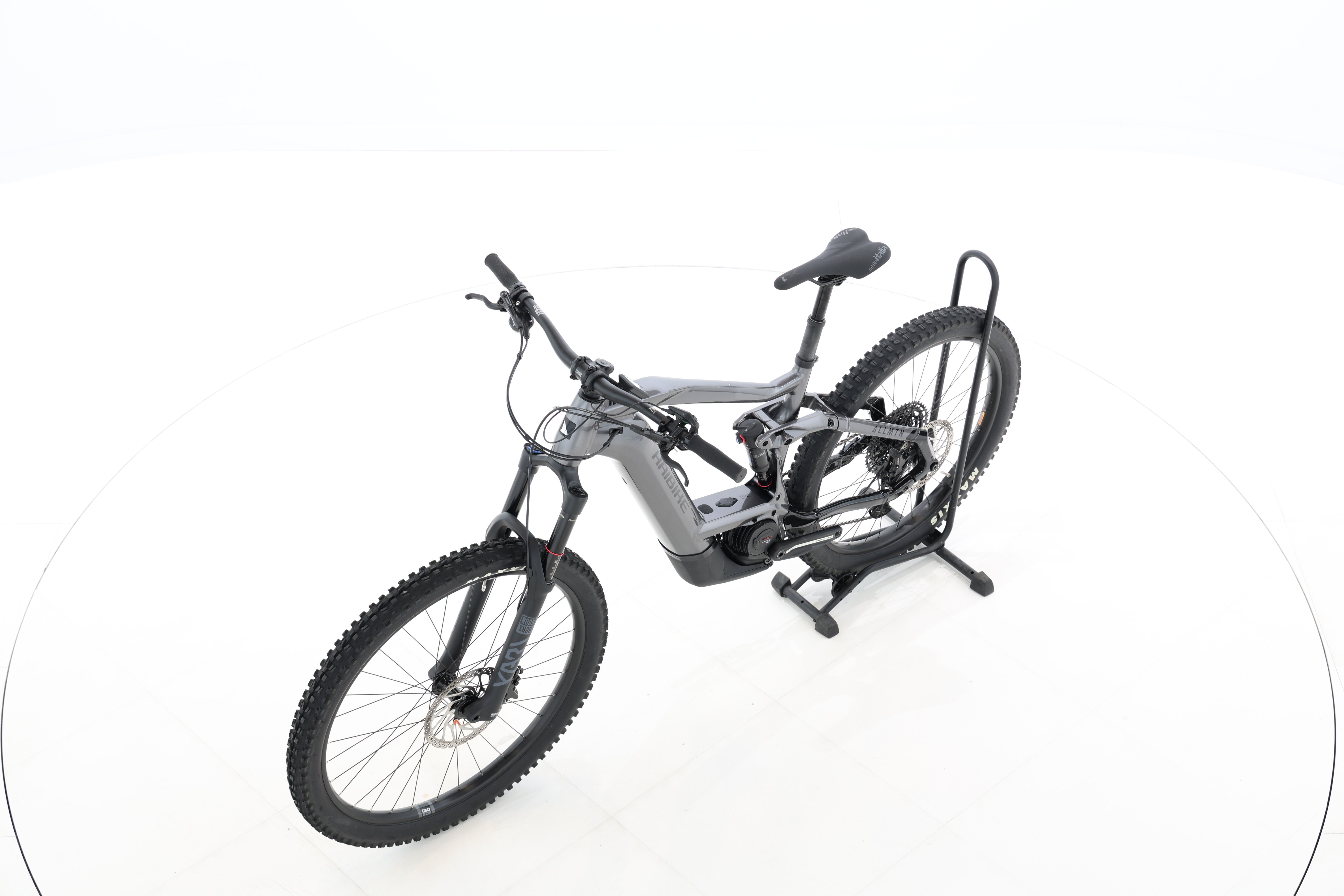 d2a65e08-5b4b-4149-8a29-2df5e5a6e4e8