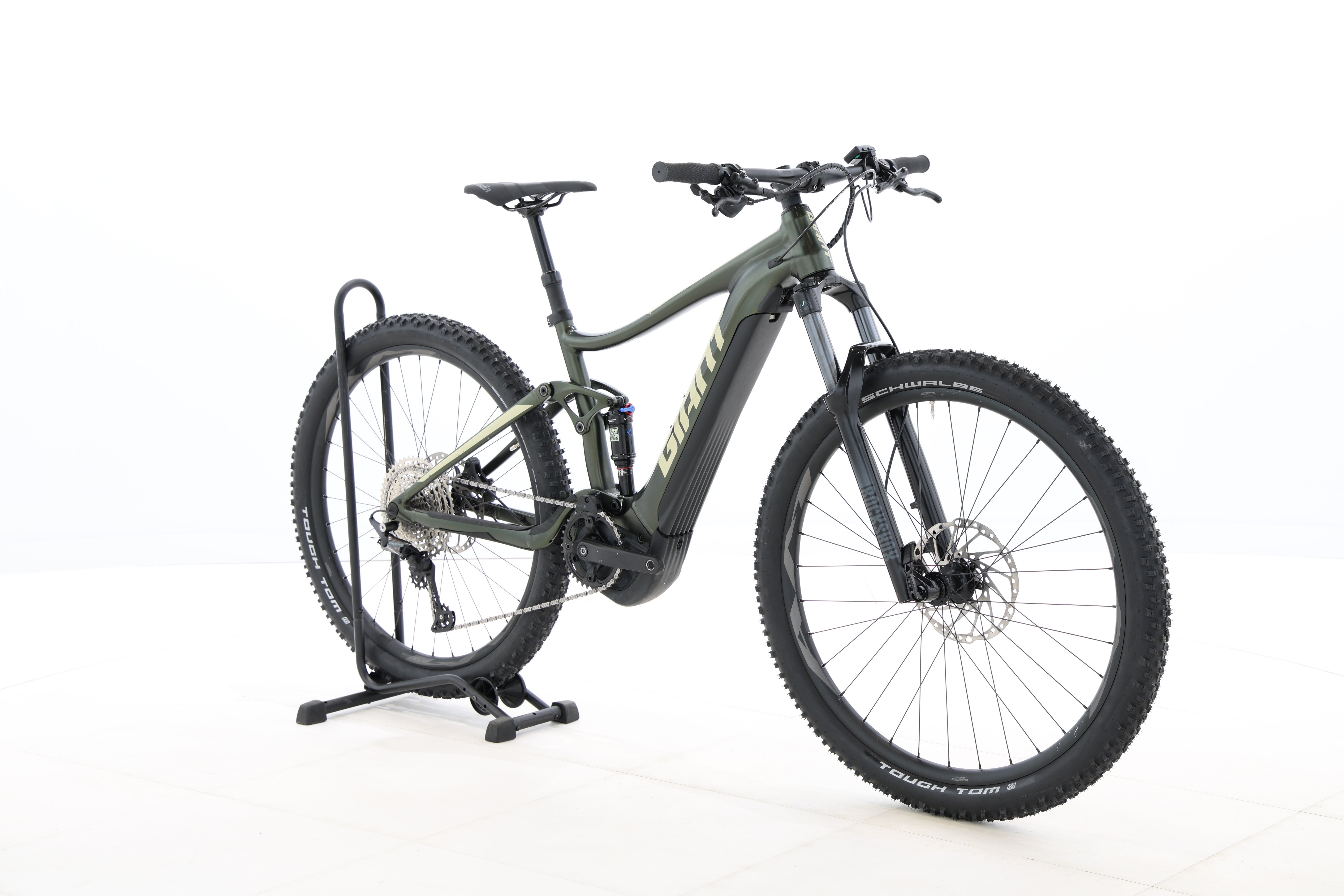 d6805712-7e90-4921-ac47-fb47b97fe40e