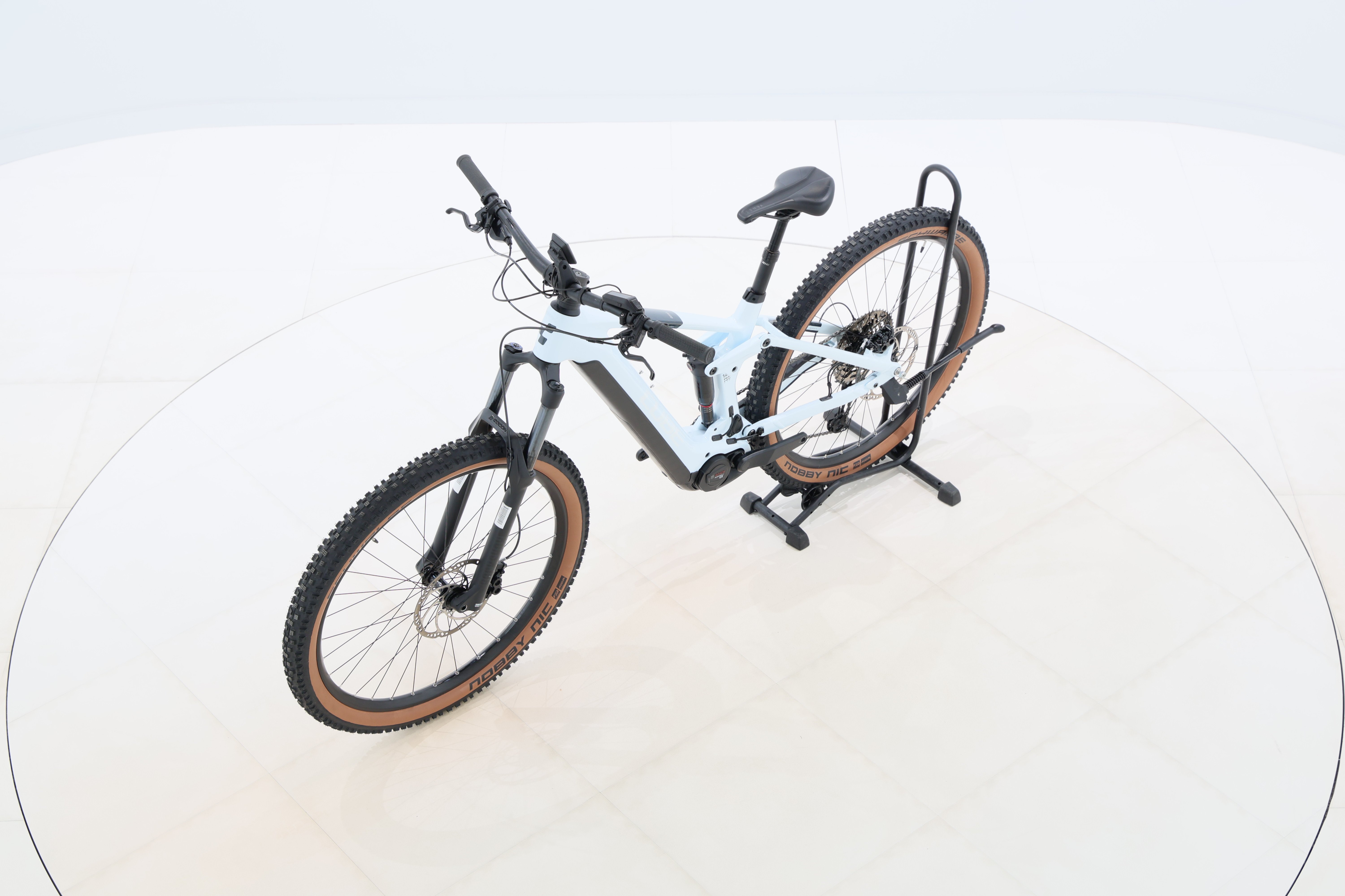 5ba49817-222a-45a9-87a4-b3ee544b6283