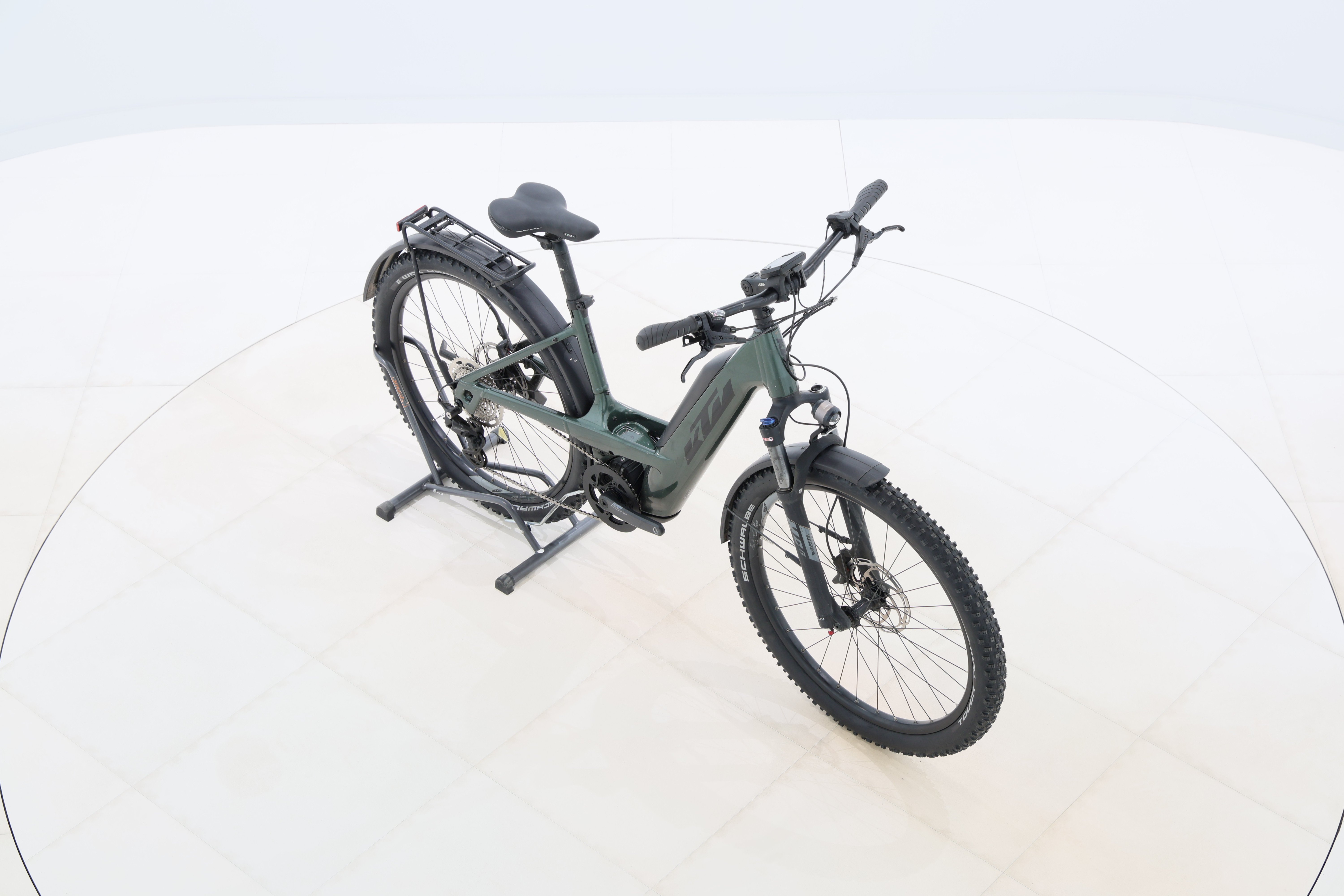 6e3de3b9-7756-4b26-86d4-7d1daae42470