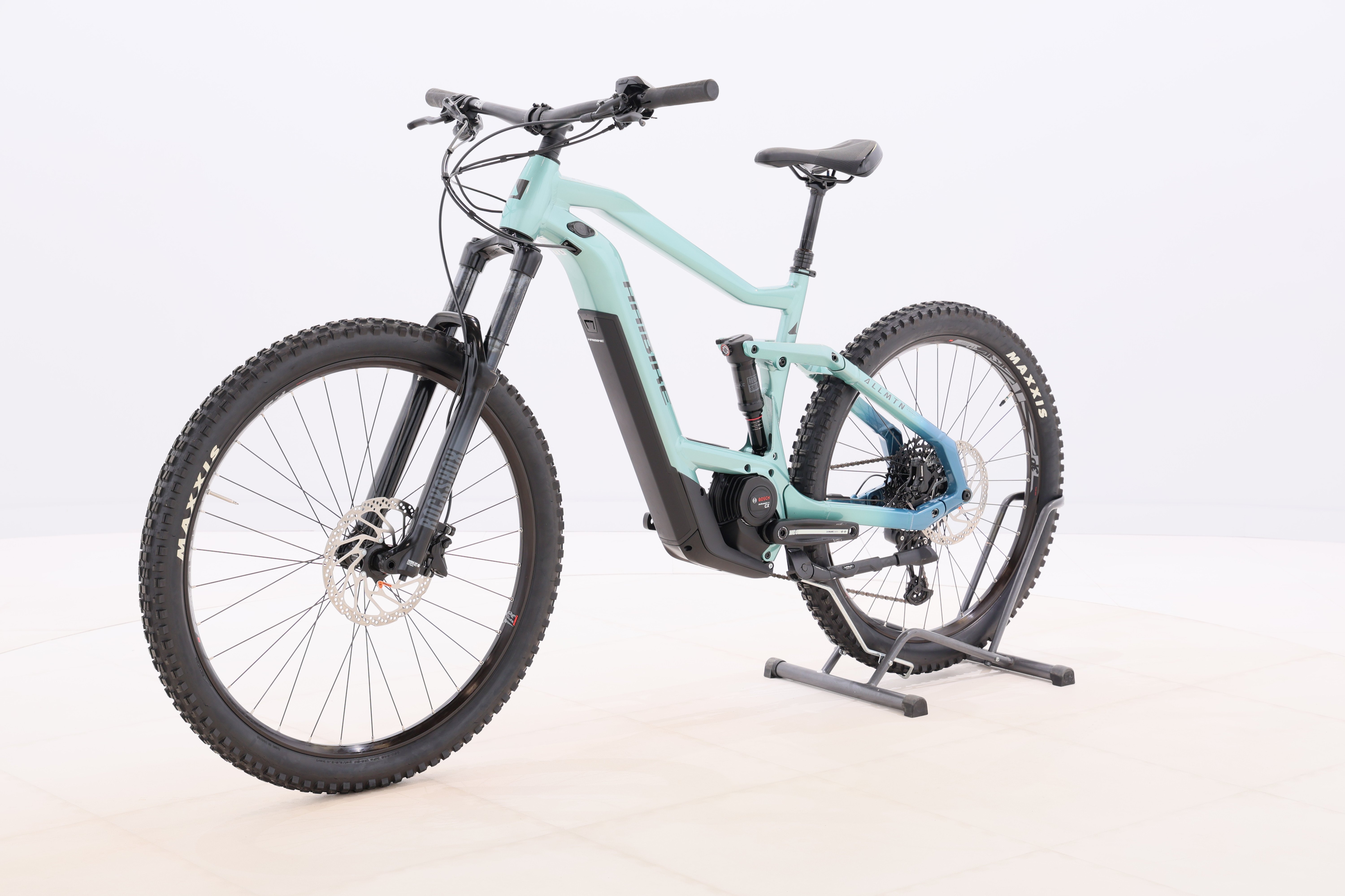 949efcb8-62bb-402d-bd1d-f4c40e20b1c9