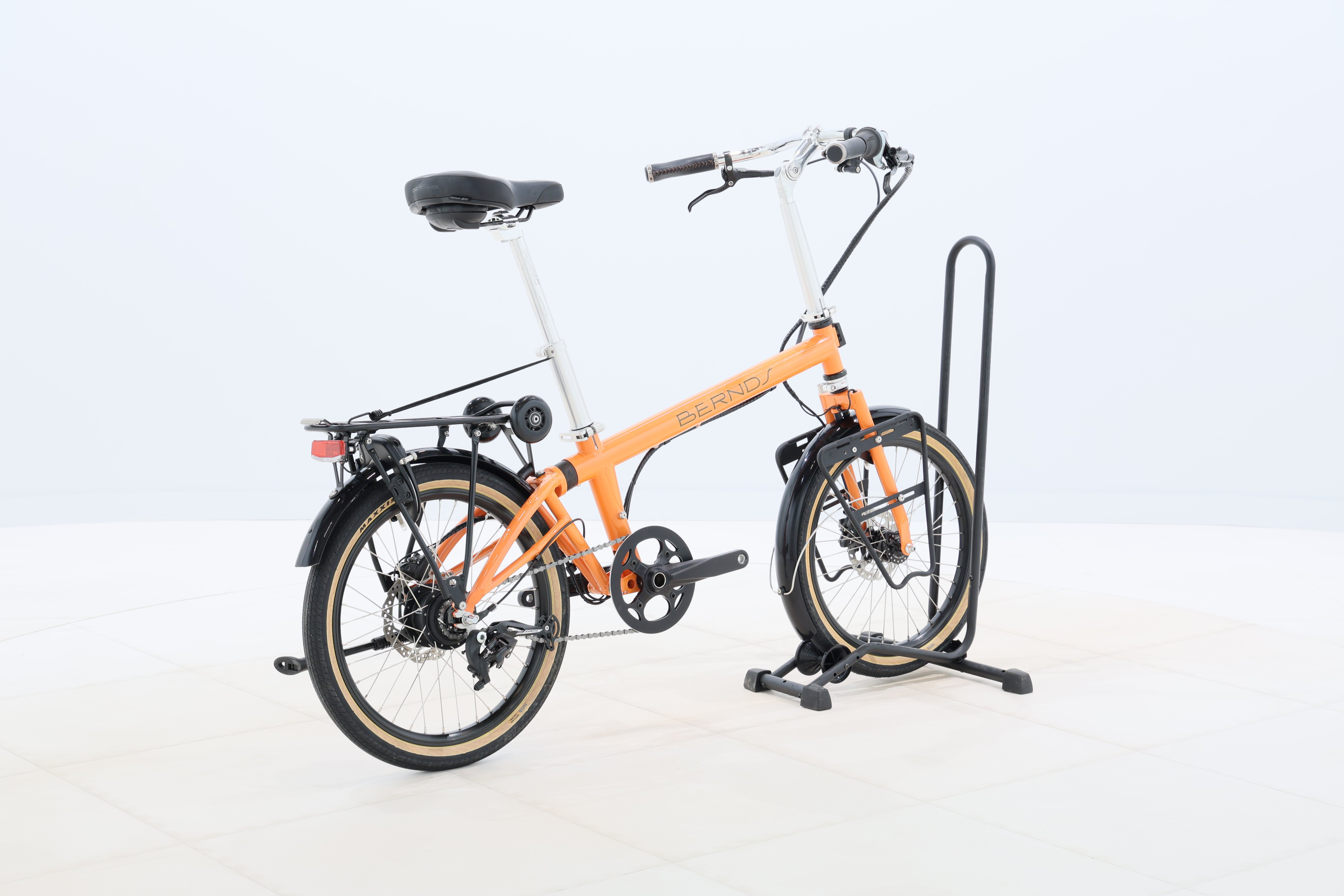 889c71b2-cebf-4f00-bf46-59f48ea82366