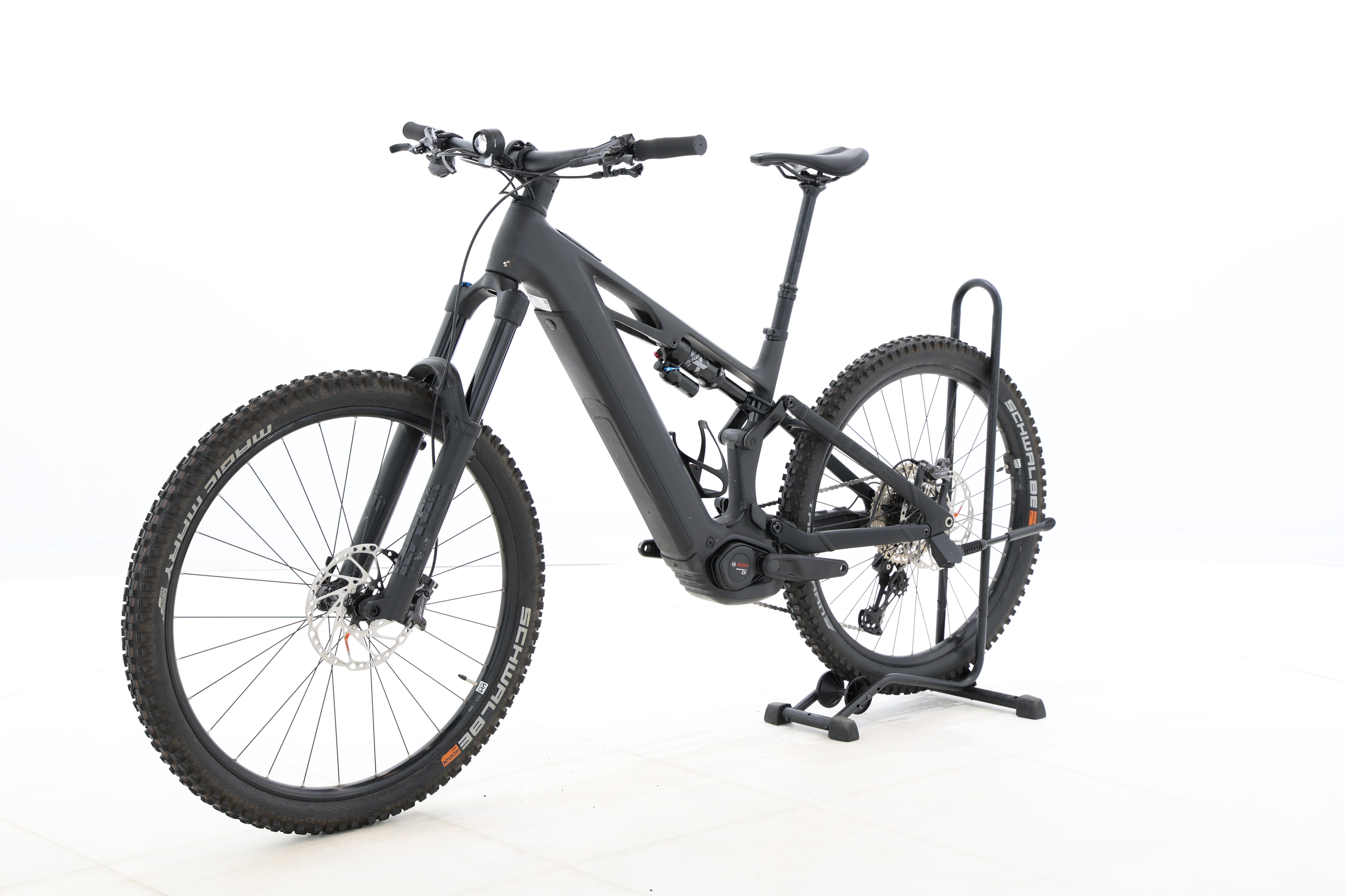 a6f2546e-f5ca-448a-8cdd-59a1255c74ce