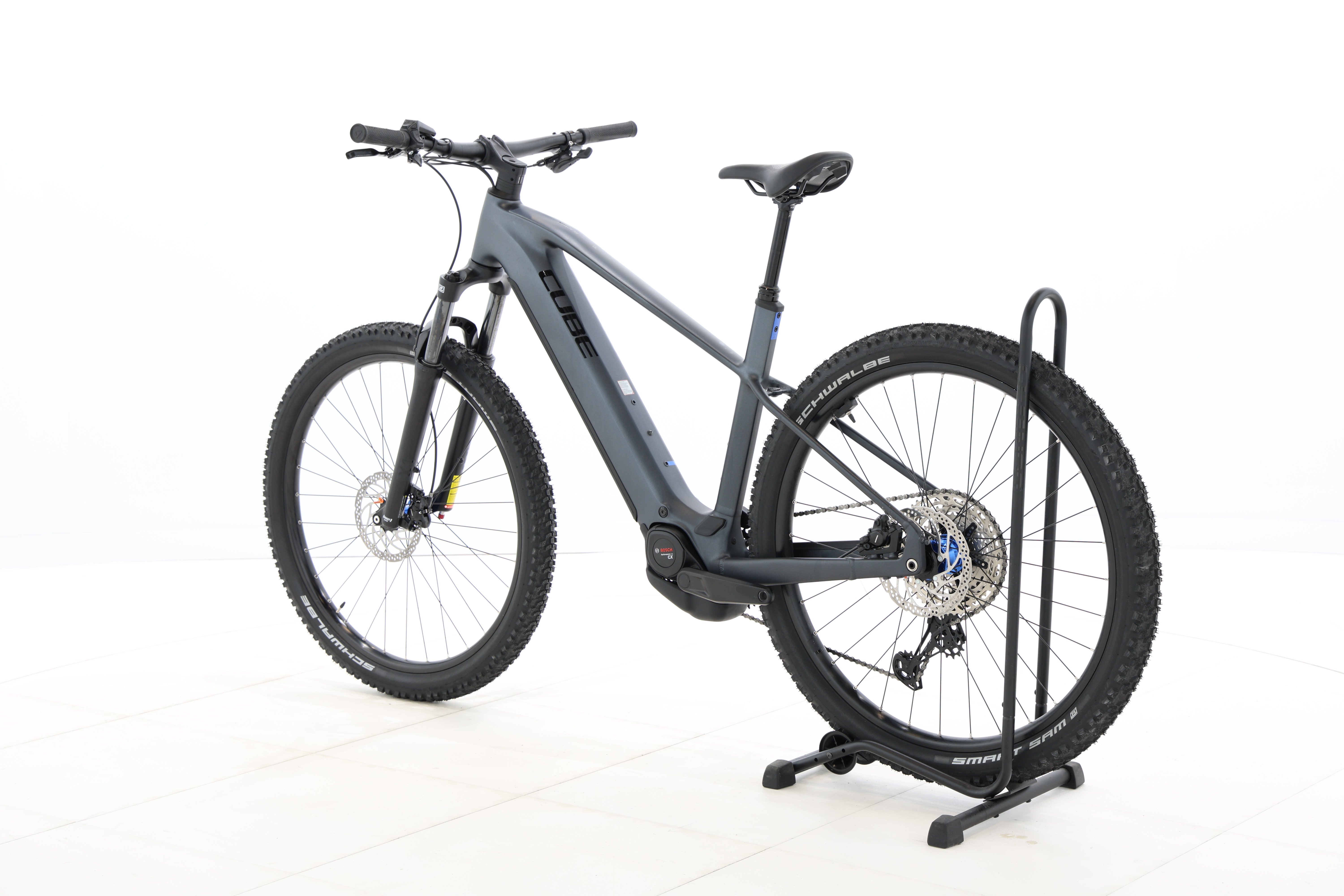 b033646a-bbfa-4803-9b15-8549c879c035